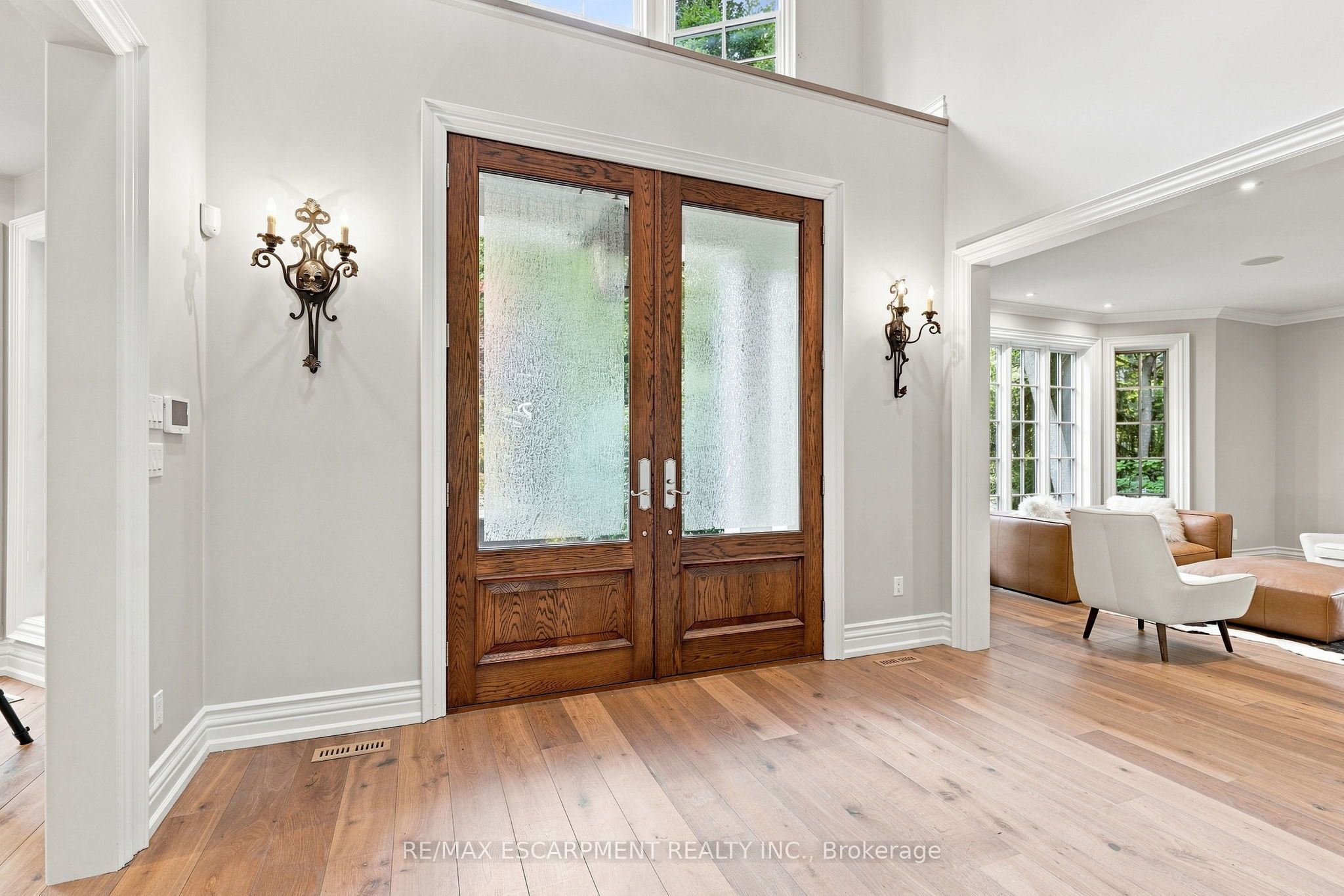 2025 & 2035 Heartwood Court, Mississauga, ON L5C 4P7 photo 5