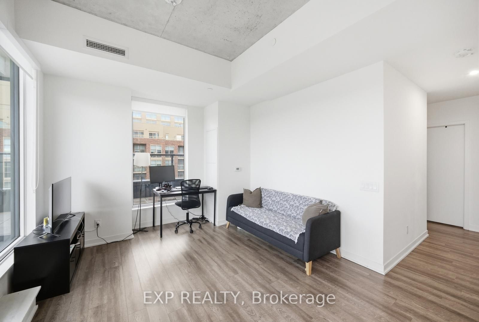 1808 St Clair Avenue W 804, Toronto, ON M6N 0C1 photo 5