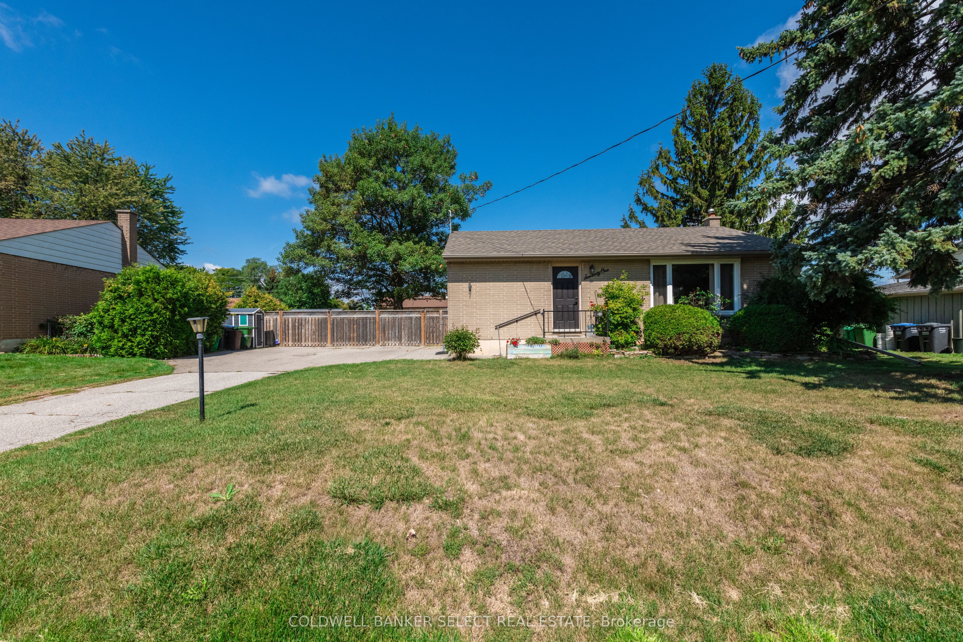 71 Martha Street, Caledon, ON L7E 4Y8