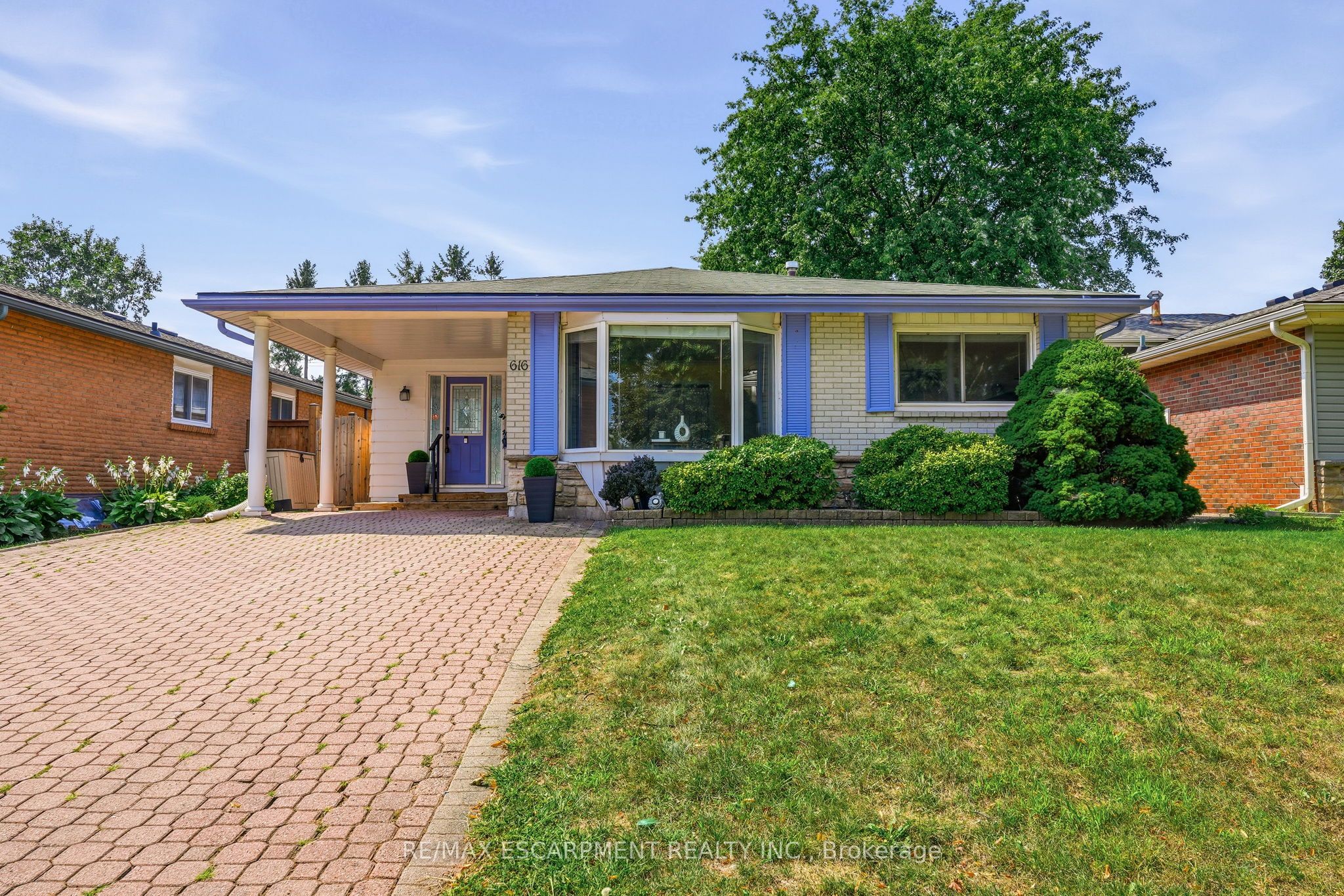 616 Mullin Way, Burlington, ON L7L 4J4 photo 2