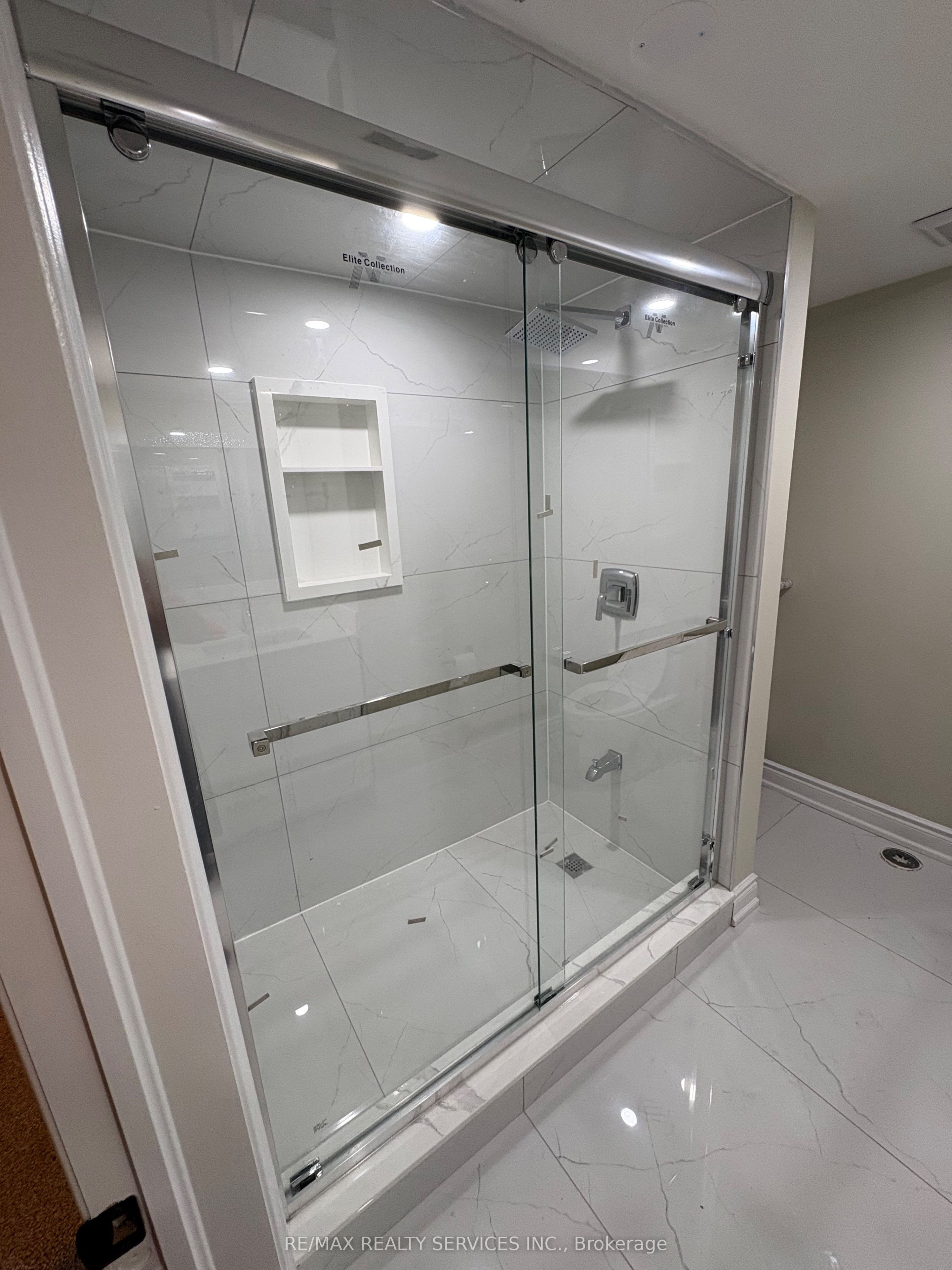60 Newbridge Crescent Basement, Brampton, ON L6S 4B3 photo 5