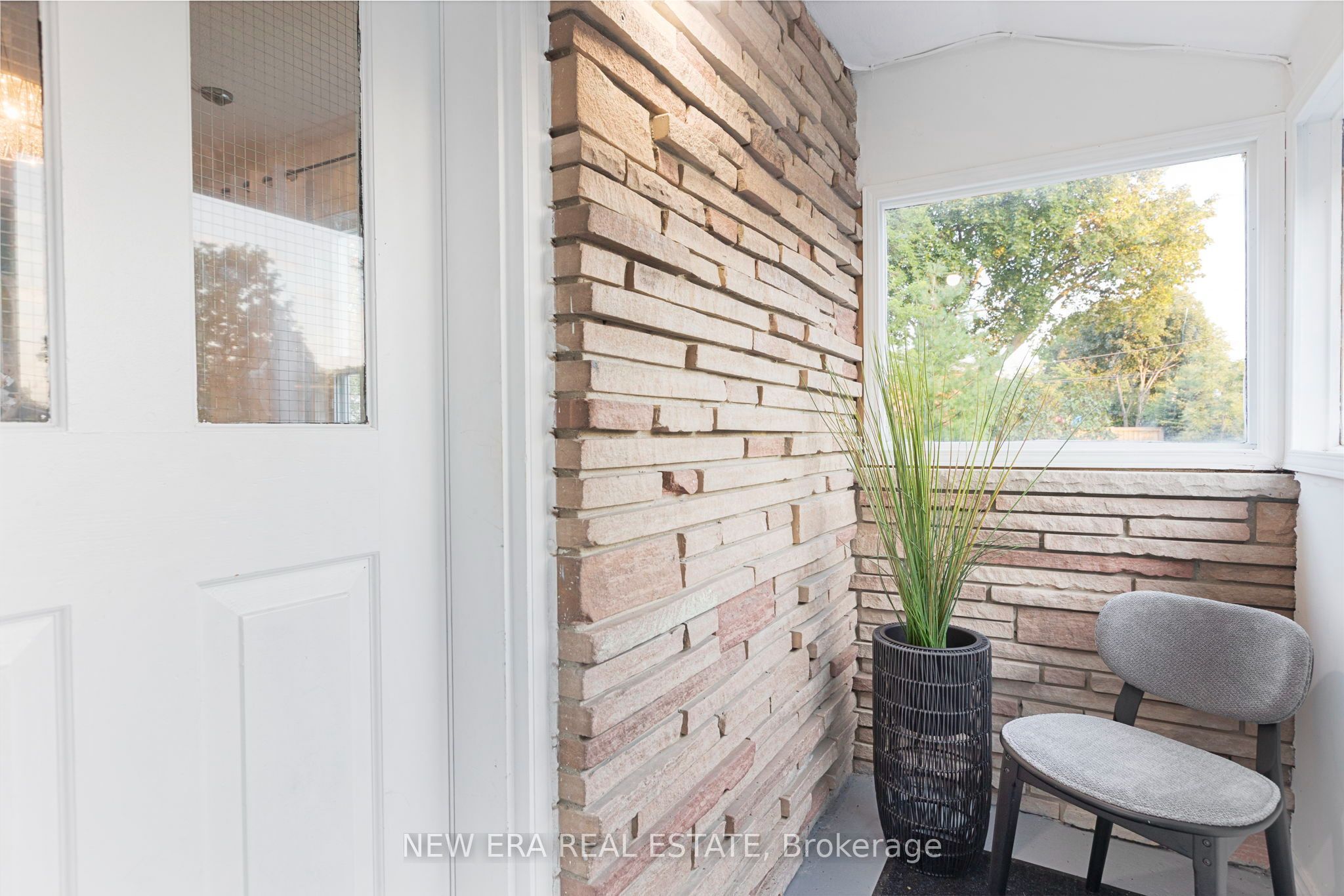 4246 Bloor Street W, Toronto, ON M9C 1Z7 photo 5