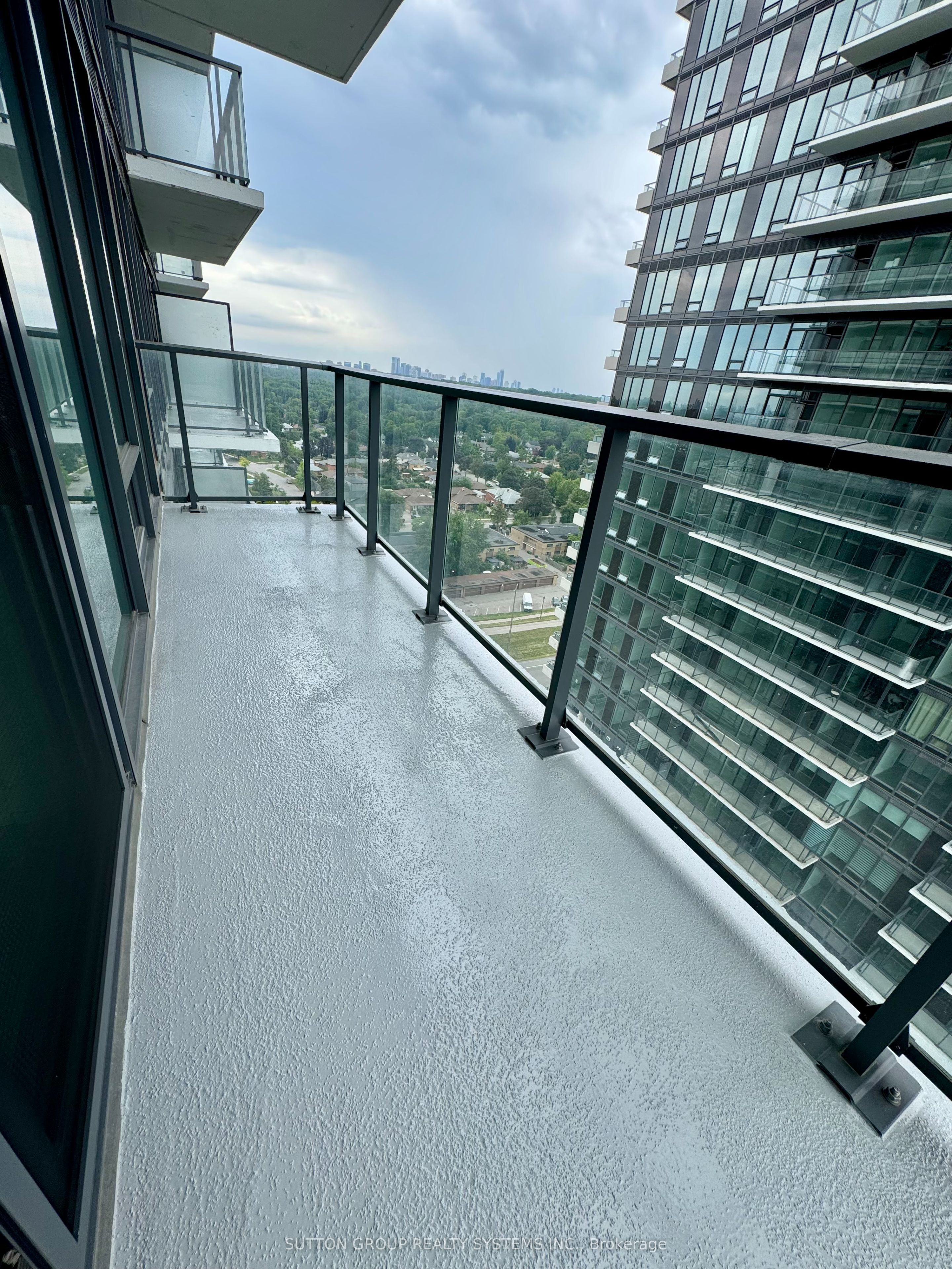 4010 Eglinton Avenue W 1619, Toronto, ON M9A 0G5 photo 5