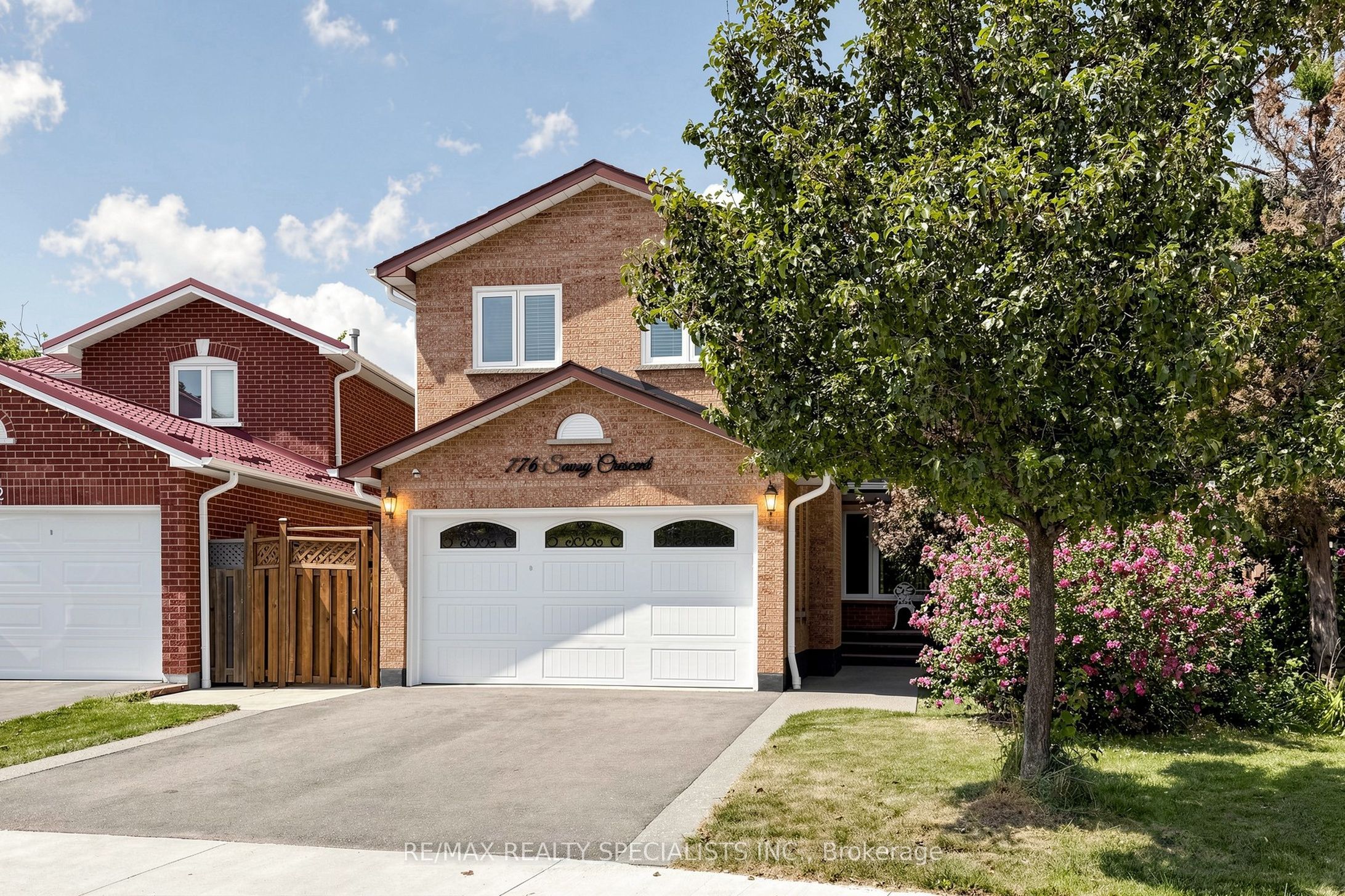 776 Savoy Crescent, Mississauga, ON L5R 3C3