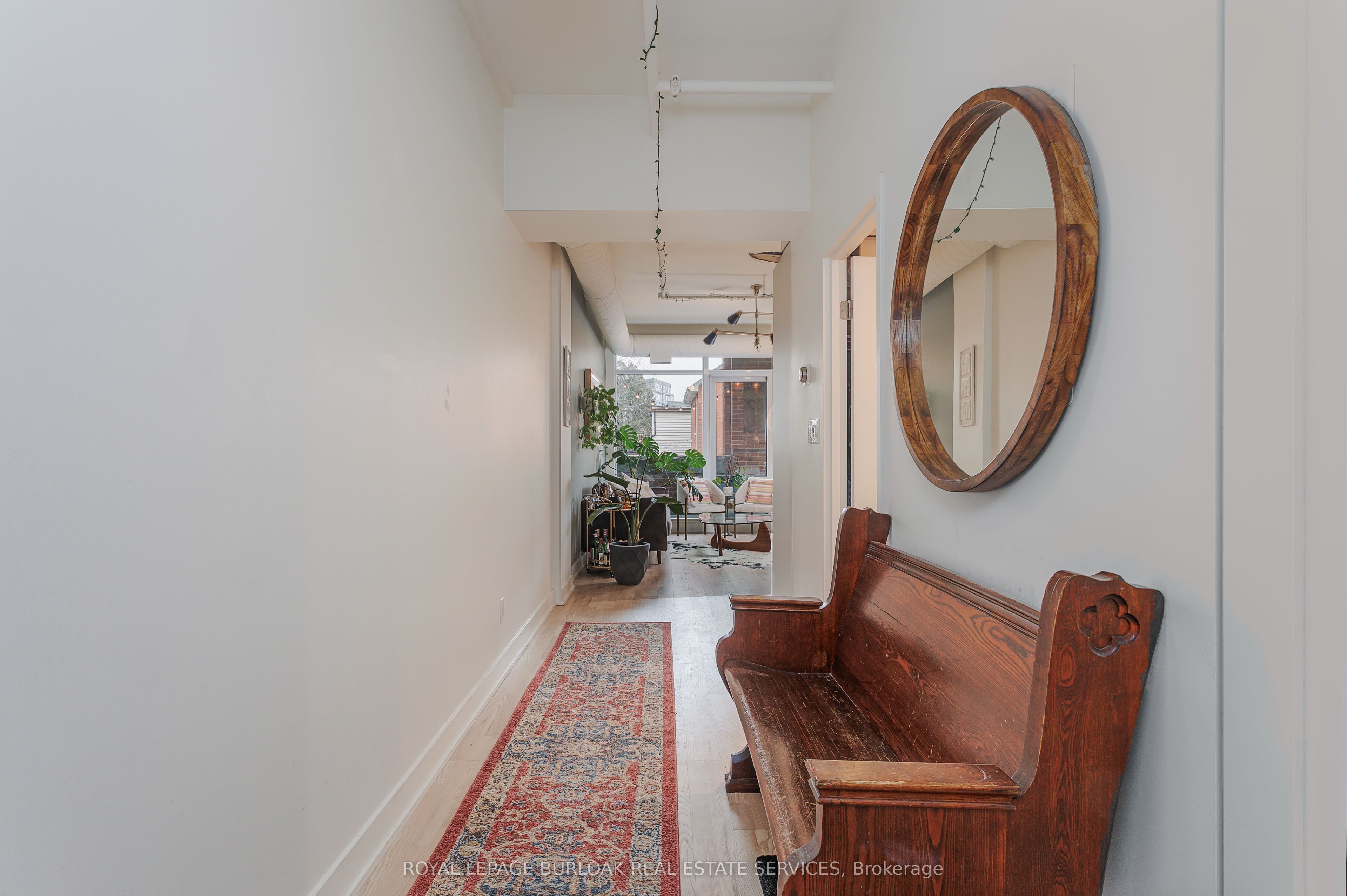 152 Annette Street 208, Toronto, ON M6P 1P4 photo 2