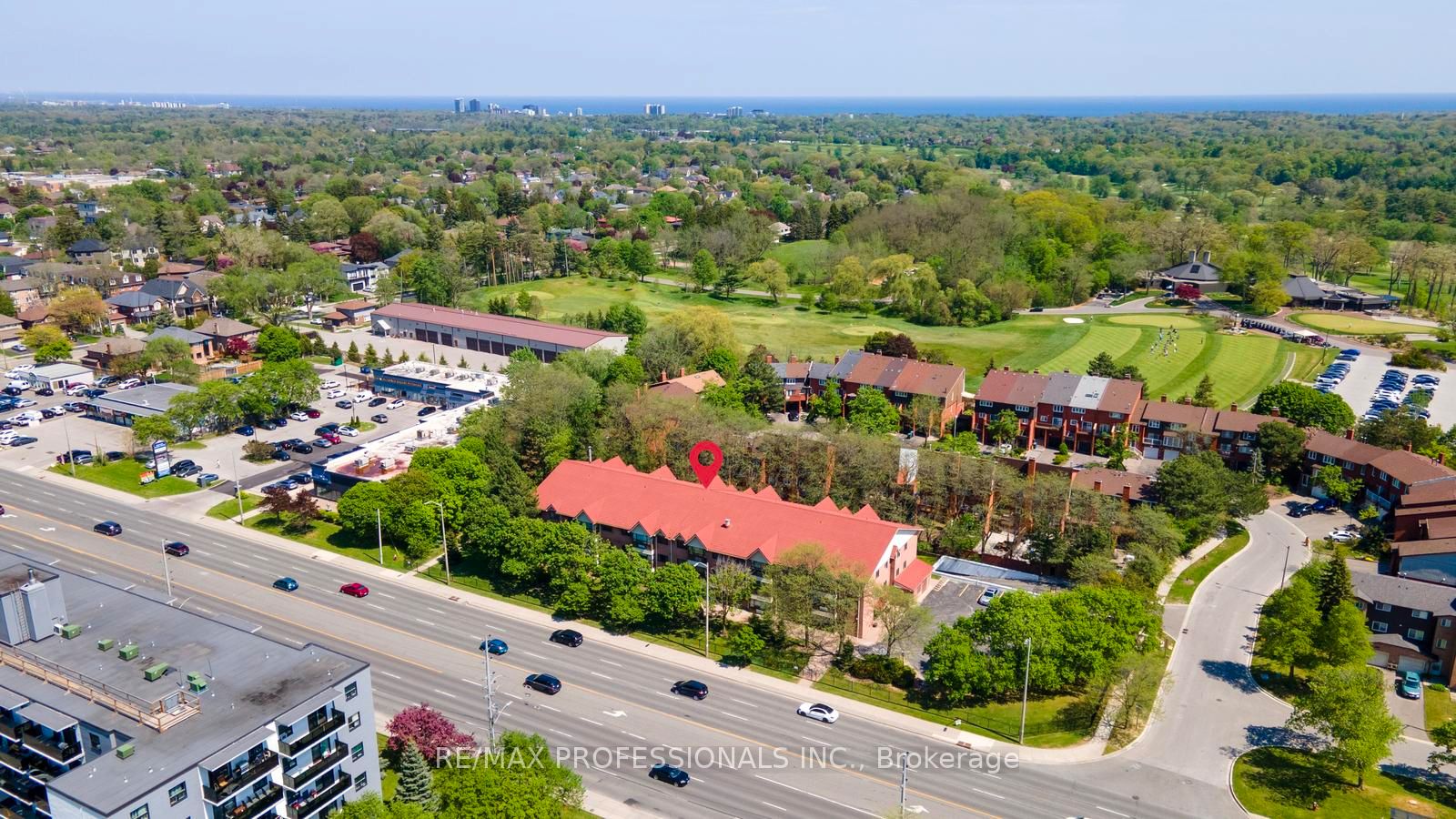 1275 Cornerbrook Place 313, Mississauga, ON L5C 3J3 photo 3
