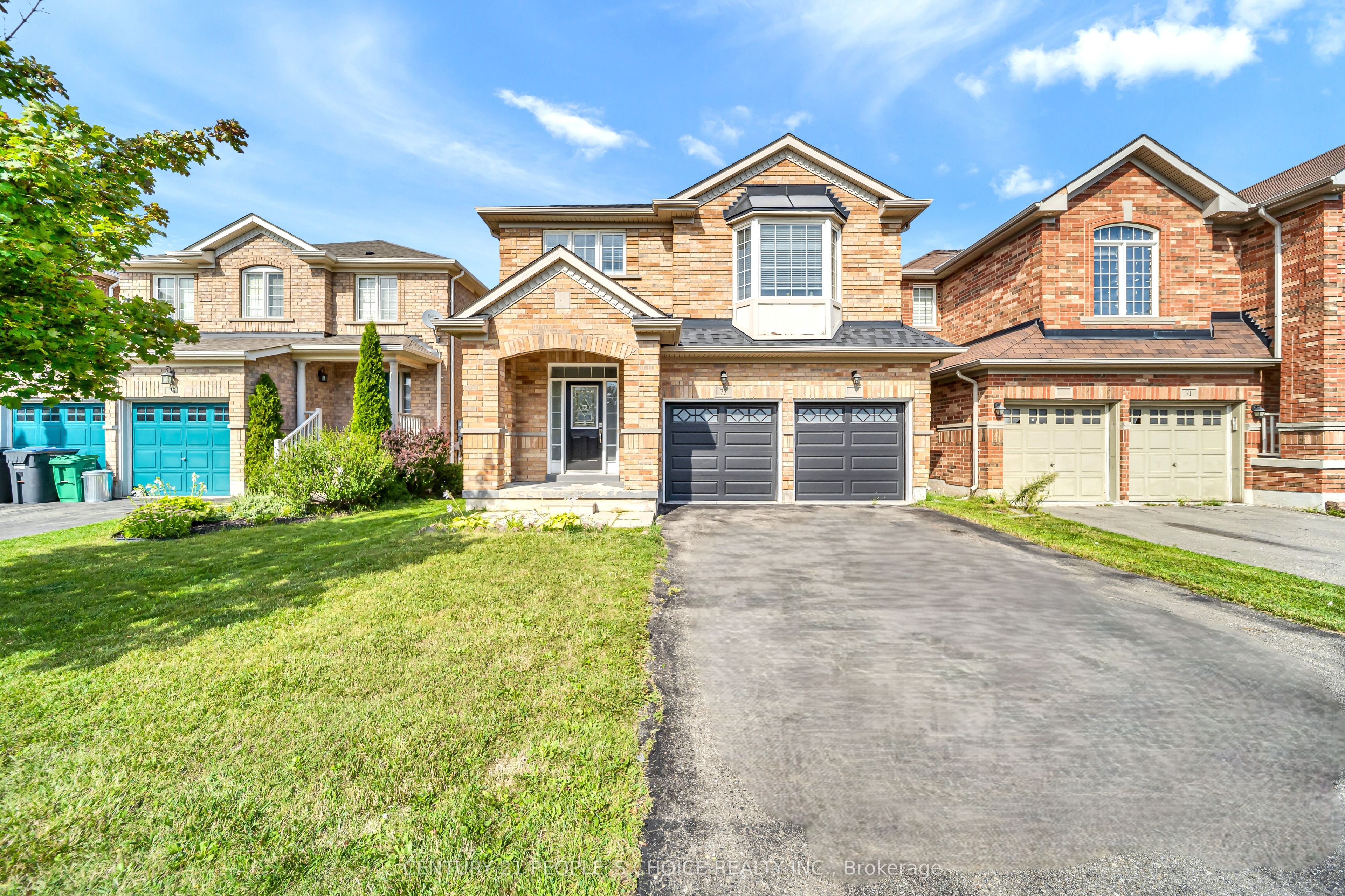 73 Crown Victoria Drive, Brampton, ON L7A 3X1 photo 2