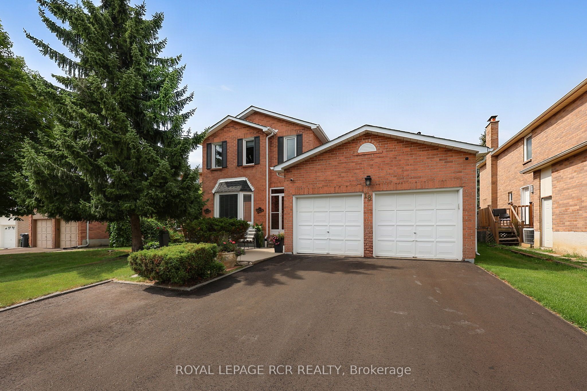 18 Mccabe Crescent, Caledon, ON L7E 5W9 photo 3