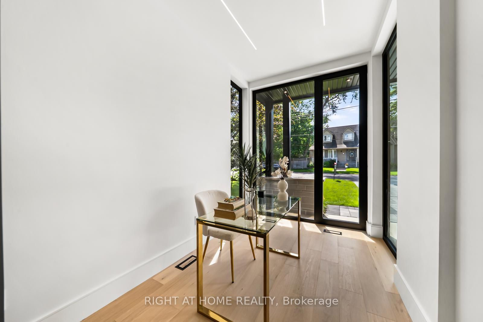 1205 Canterbury Road, Mississauga, ON L5G 4A4 photo 5