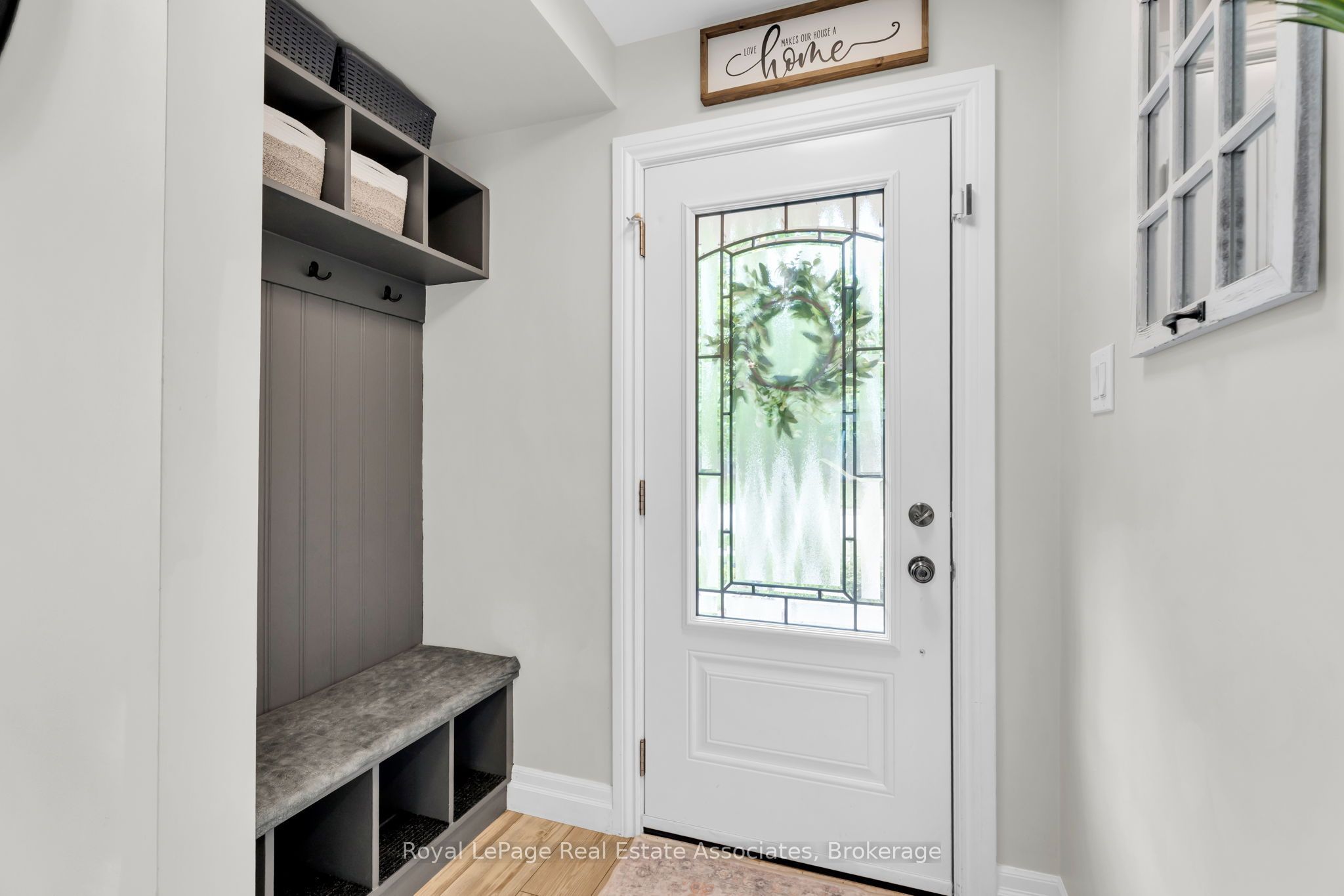 22 Mccullough Crescent, Halton Hills, ON L7G 5N5 photo 4