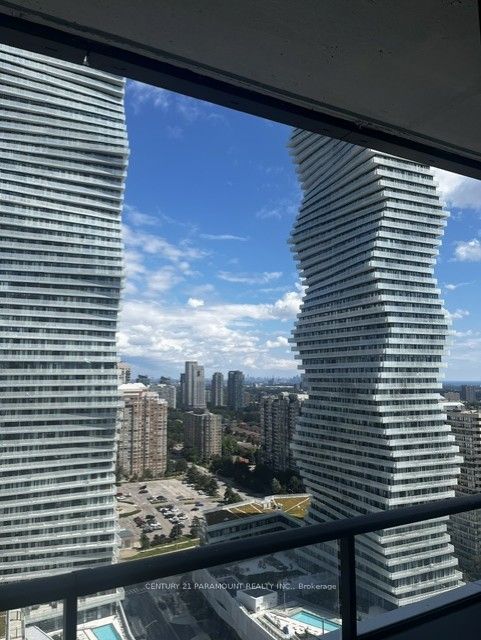 448 Burnhamthorpe Road W 2307, Mississauga, ON L5B 0R4