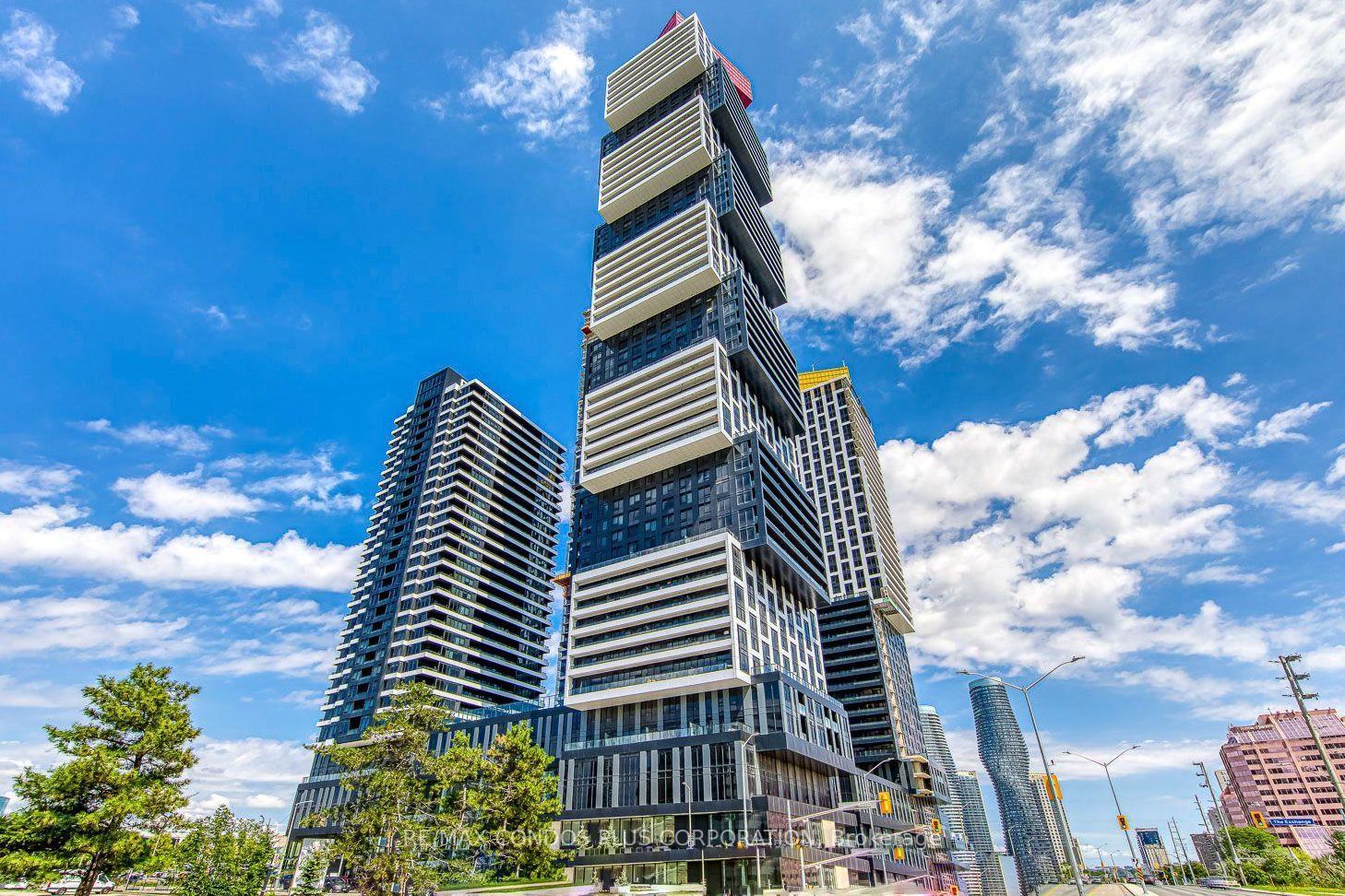 4015 The Exchange 1006, Mississauga, ON L5B 0N9