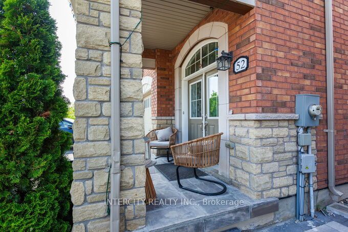 52 Mcpherson Road, Caledon, ON L7C 4A7 photo 3