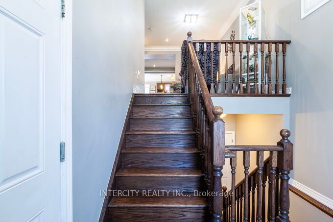 52 Mcpherson Road, Caledon, ON L7C 4A7 photo 5