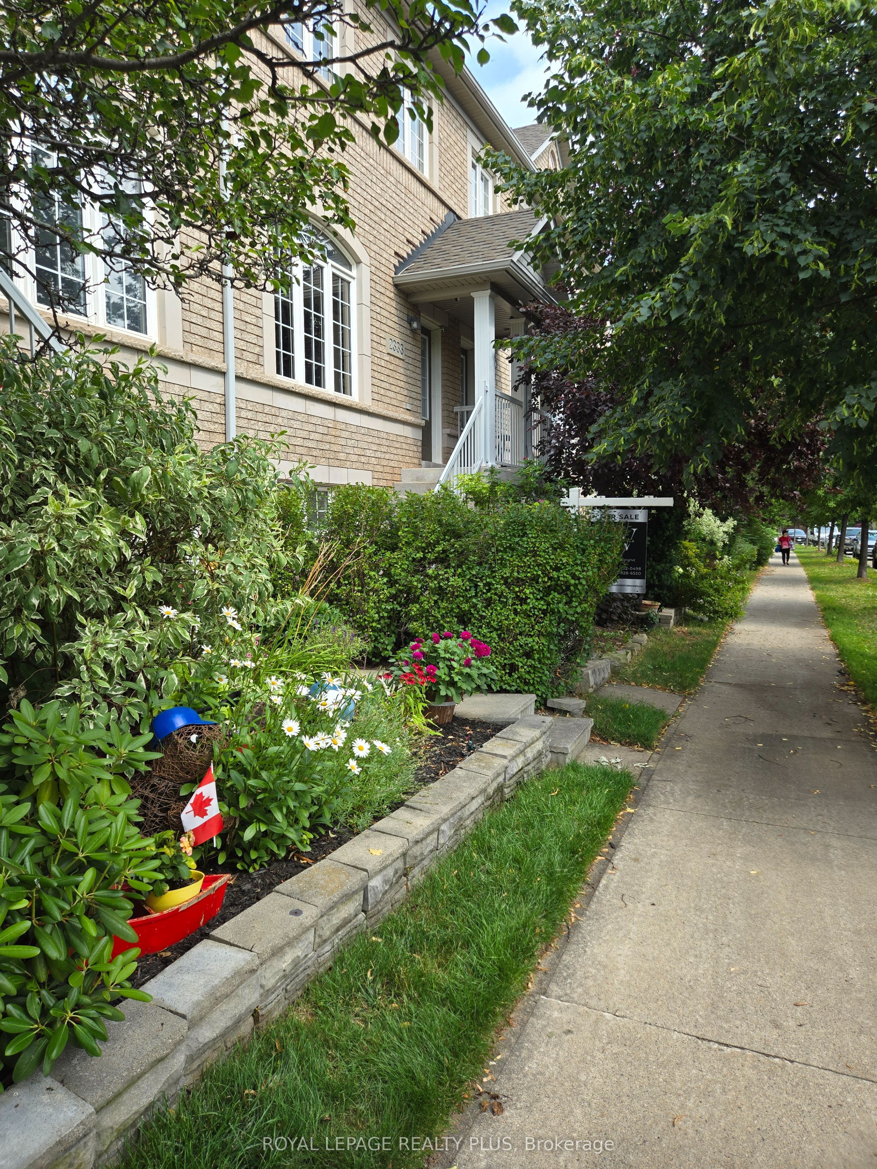 2333 Sutton Drive, Burlington, ON L7L 6Y9 photo 5
