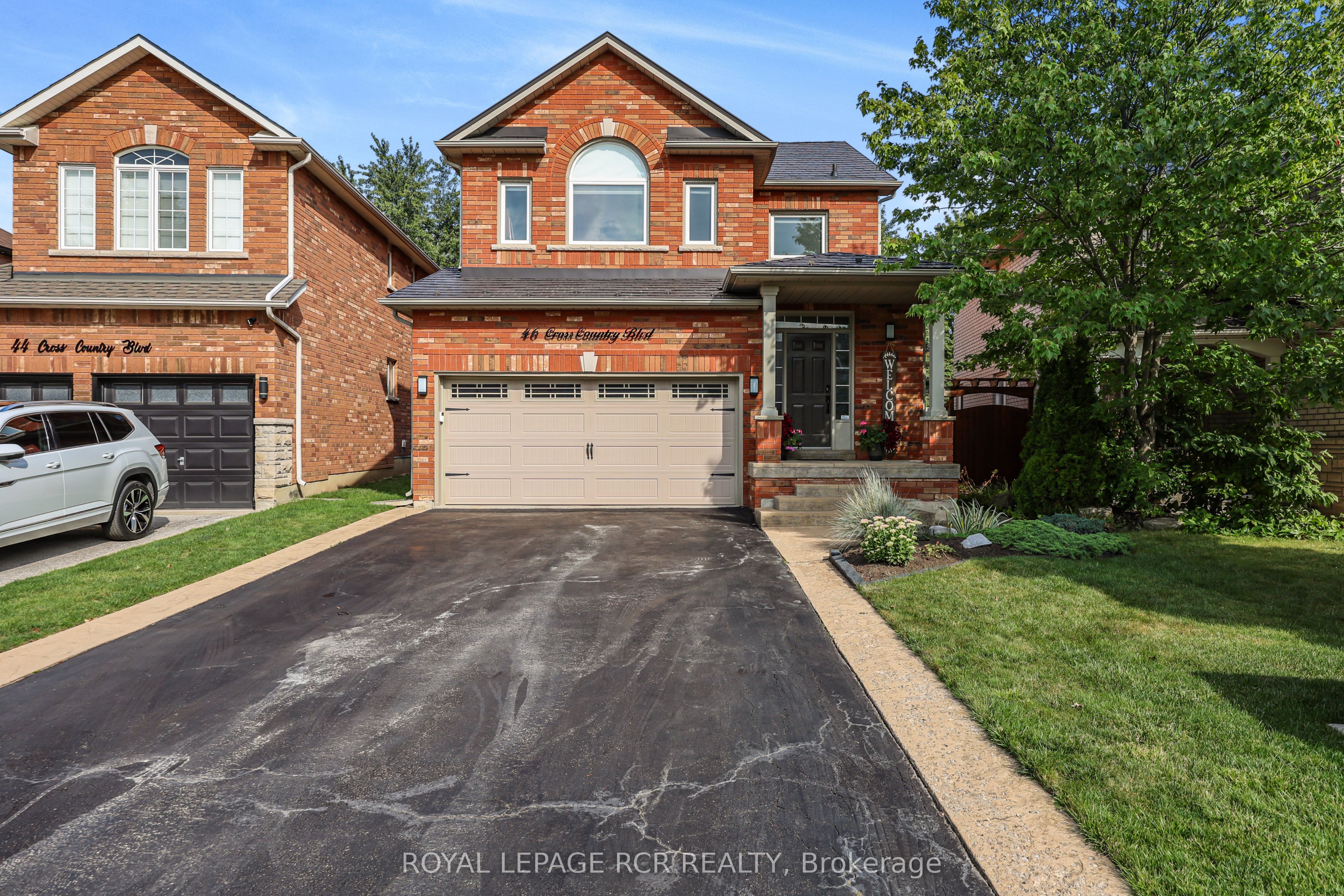 46 Cross Country Boulevard, Caledon, ON L7E 2N6