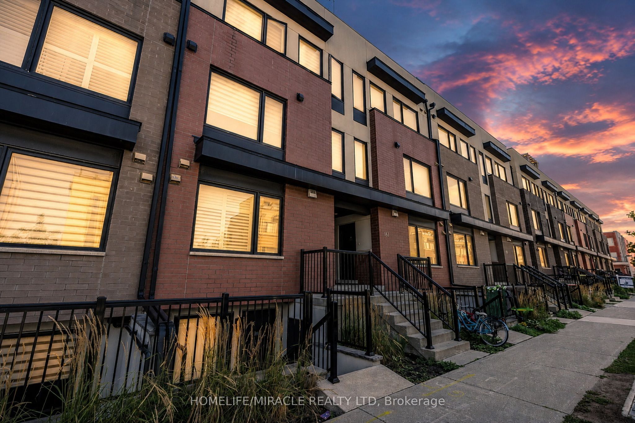 161 William Duncan Road 8, Toronto, ON M3K 0B9 photo 3