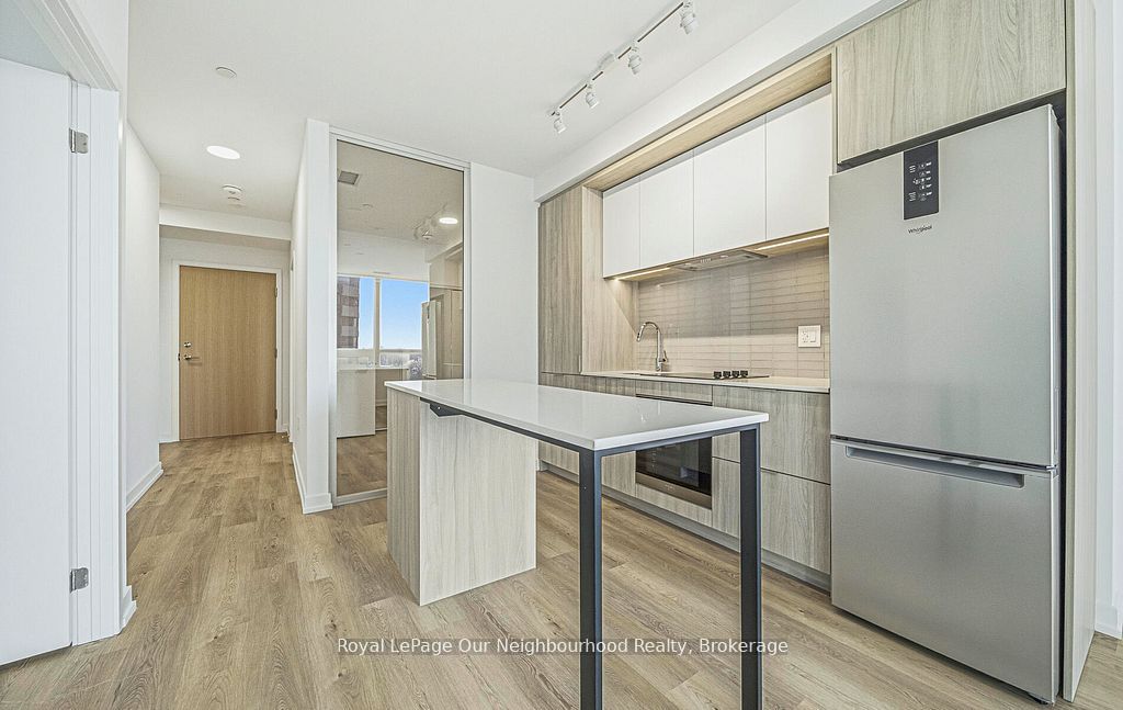 395 Square One Drive W 412, Mississauga, ON L5B 0P6 photo 5