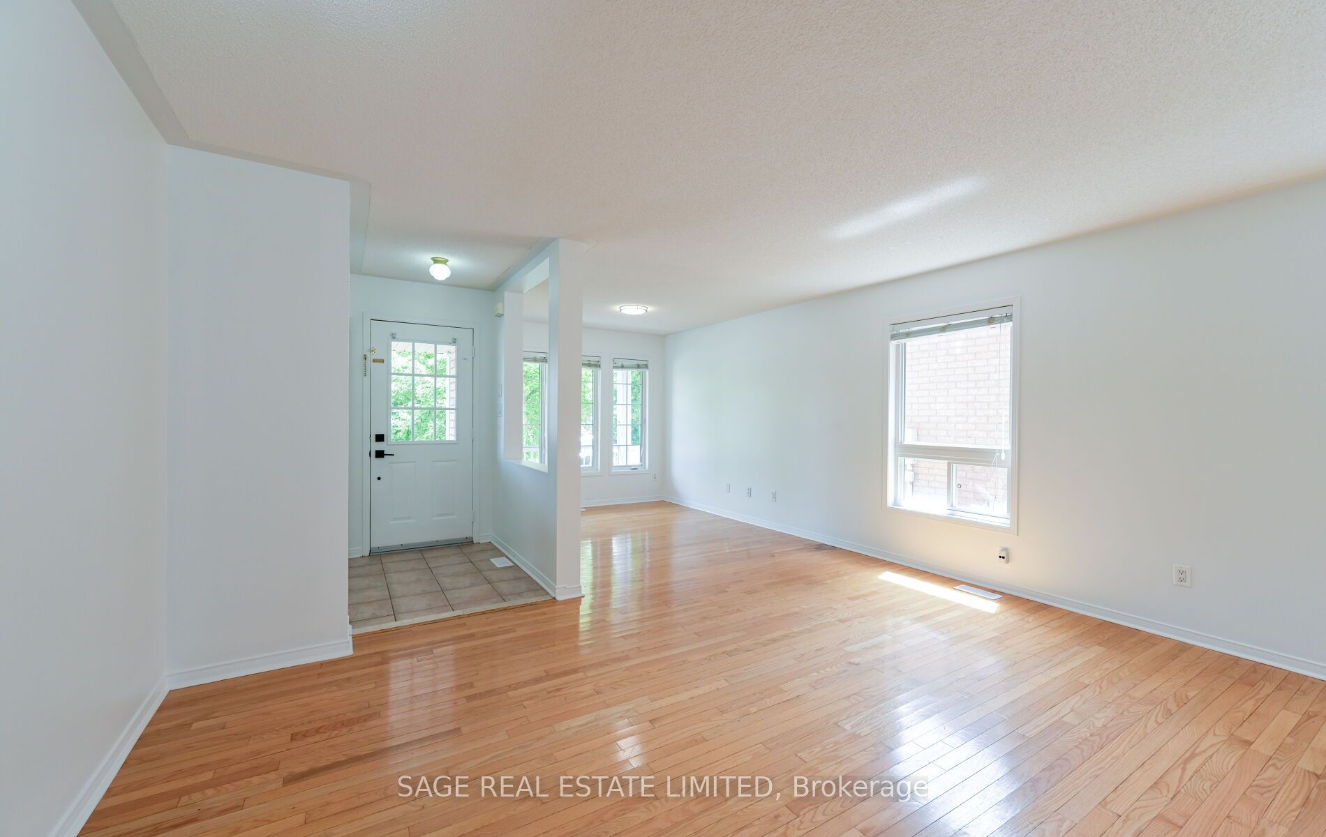 6 Fairhill Avenue, Brampton, ON L7A 2A9 photo 4