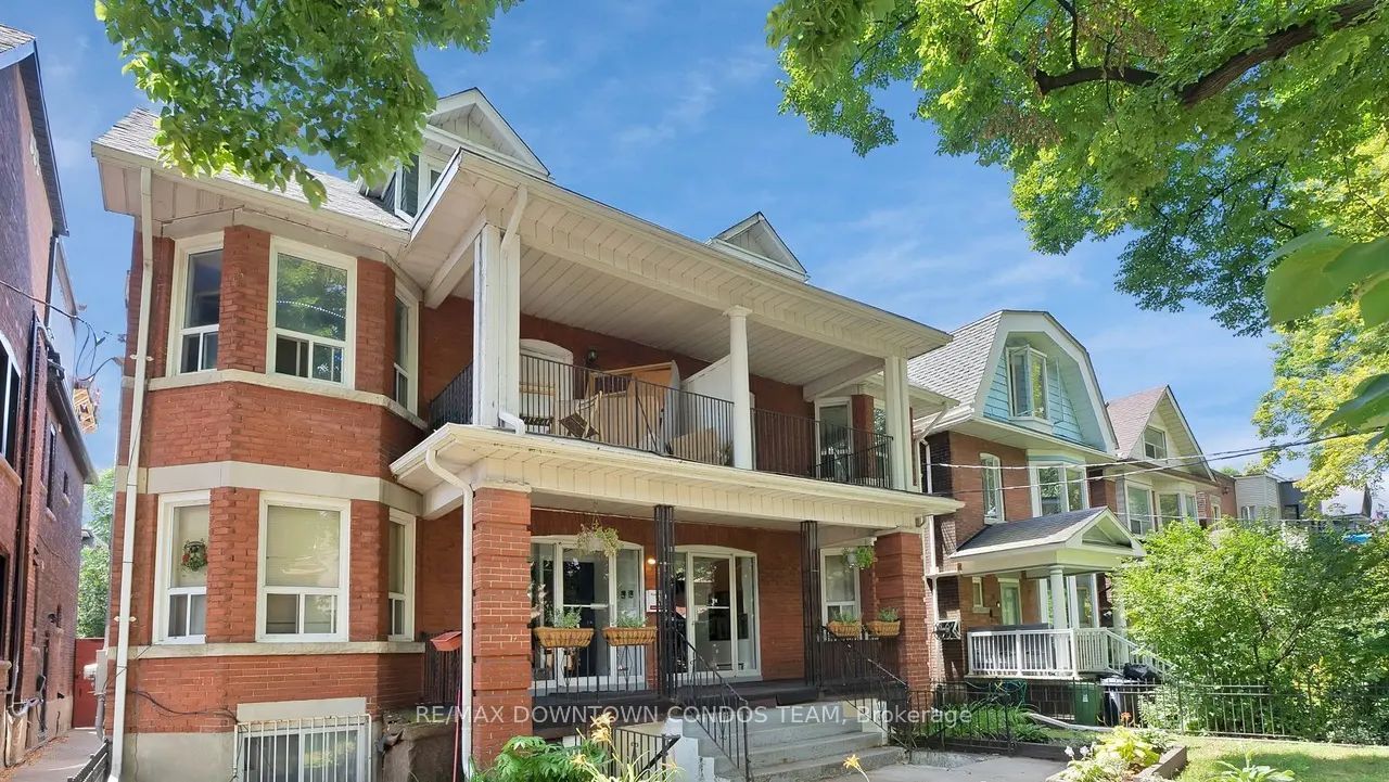5 Thornburn Avenue 102, Toronto, ON M6K 1C4 photo 4