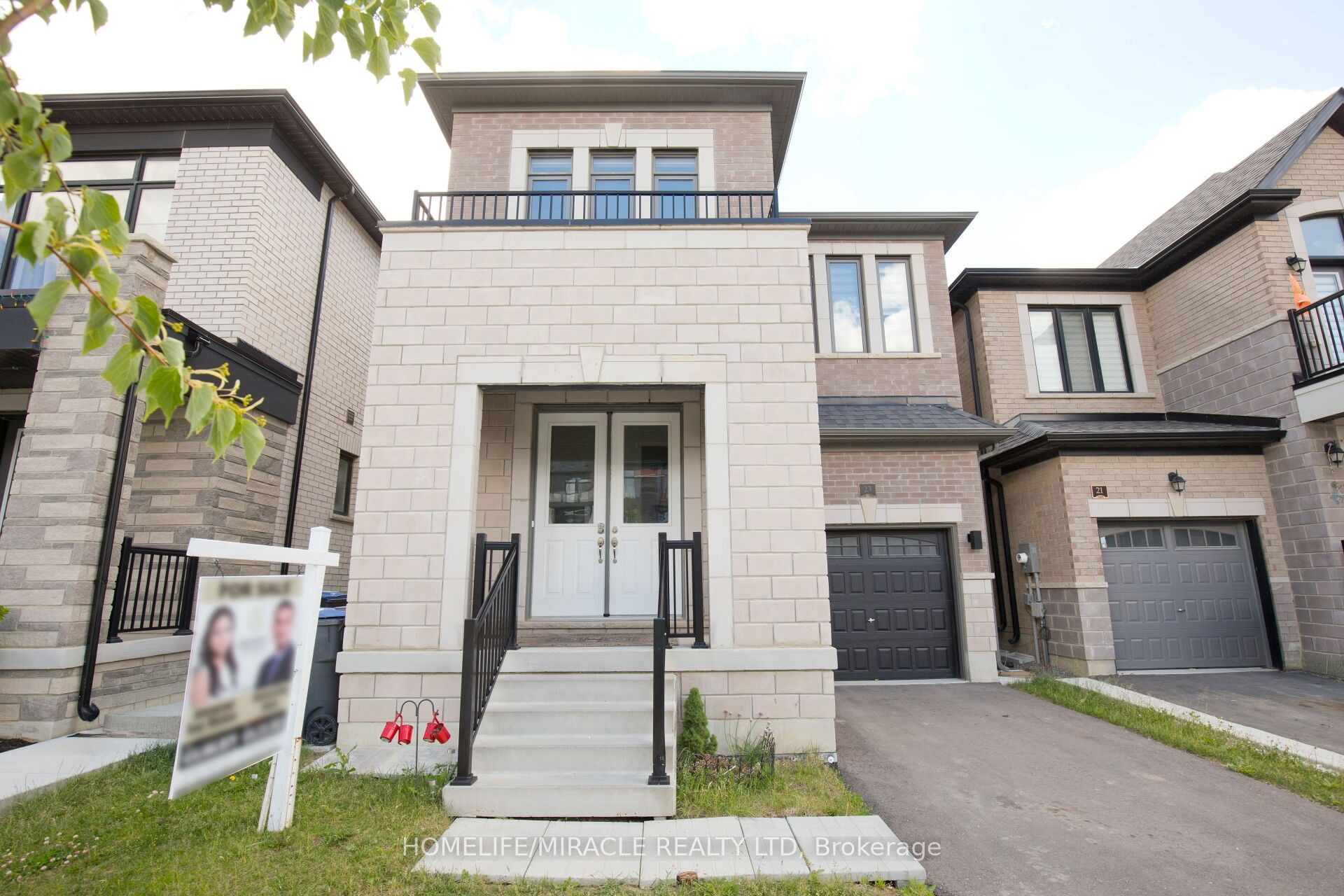 23 Pattulo Drive, Caledon, ON L7C 4L1 photo 2