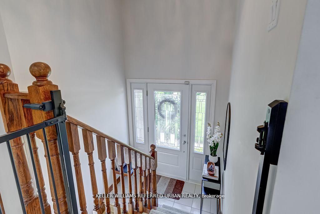 55 Tedder Street, Toronto, ON M6M 4X2 photo 4