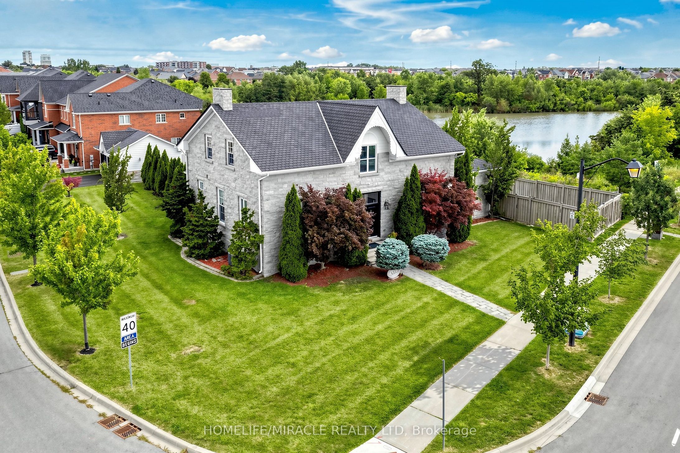 477 Savoline Boulevard, Milton, ON L9T 7X4