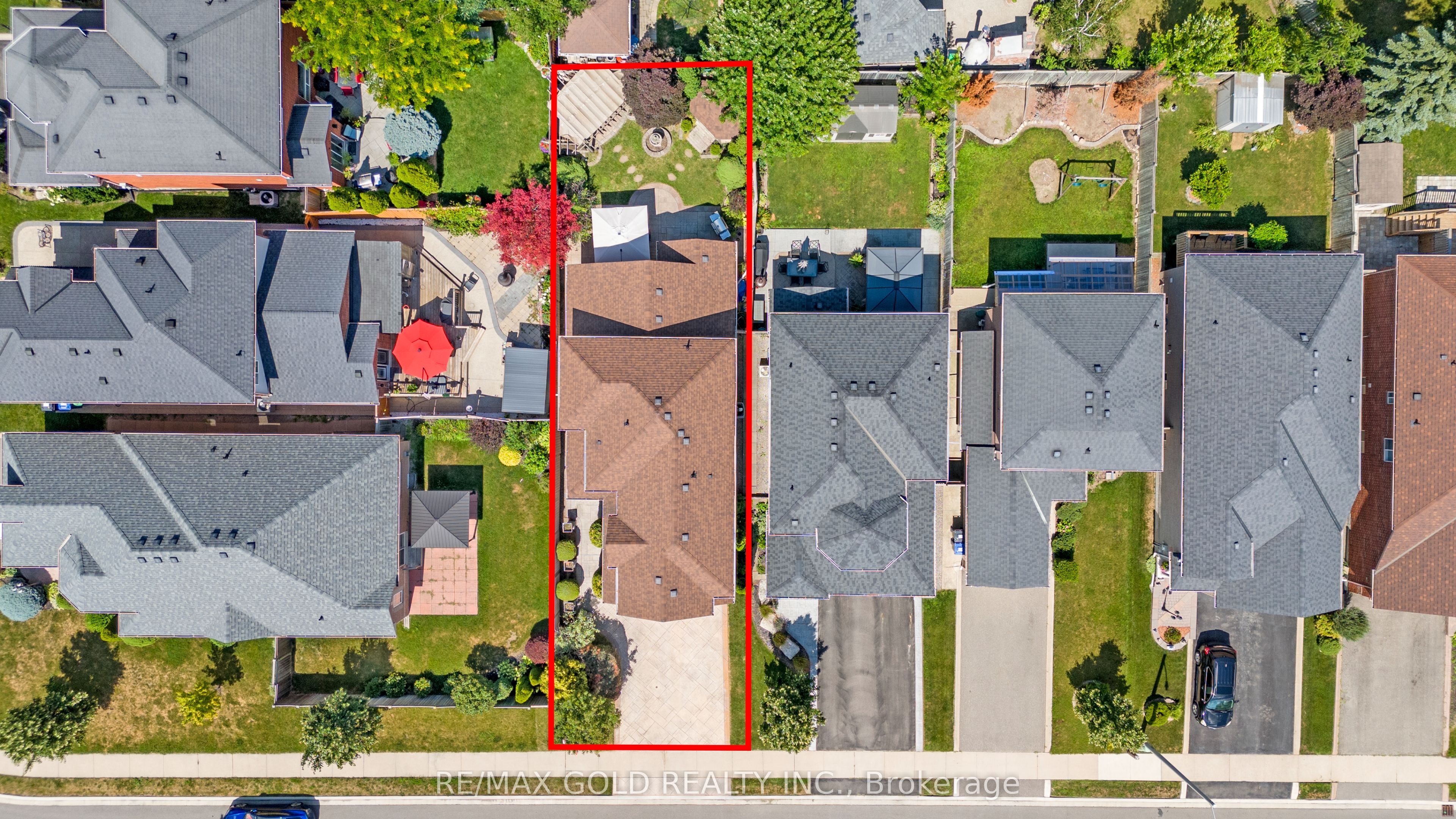 18 Sundridge Street, Brampton, ON L7A 1L3 photo 2