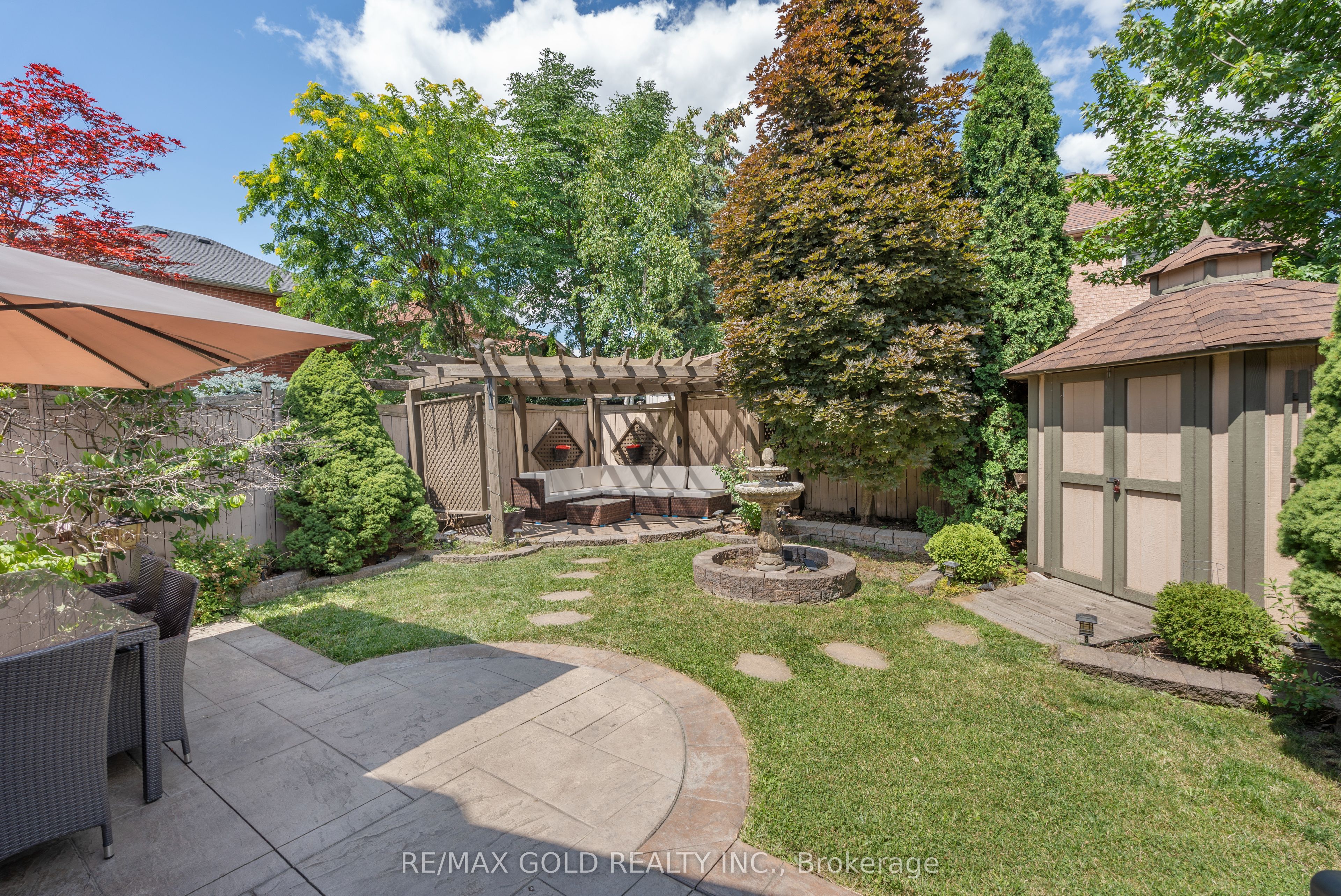 18 Sundridge Street, Brampton, ON L7A 1L3 photo 4