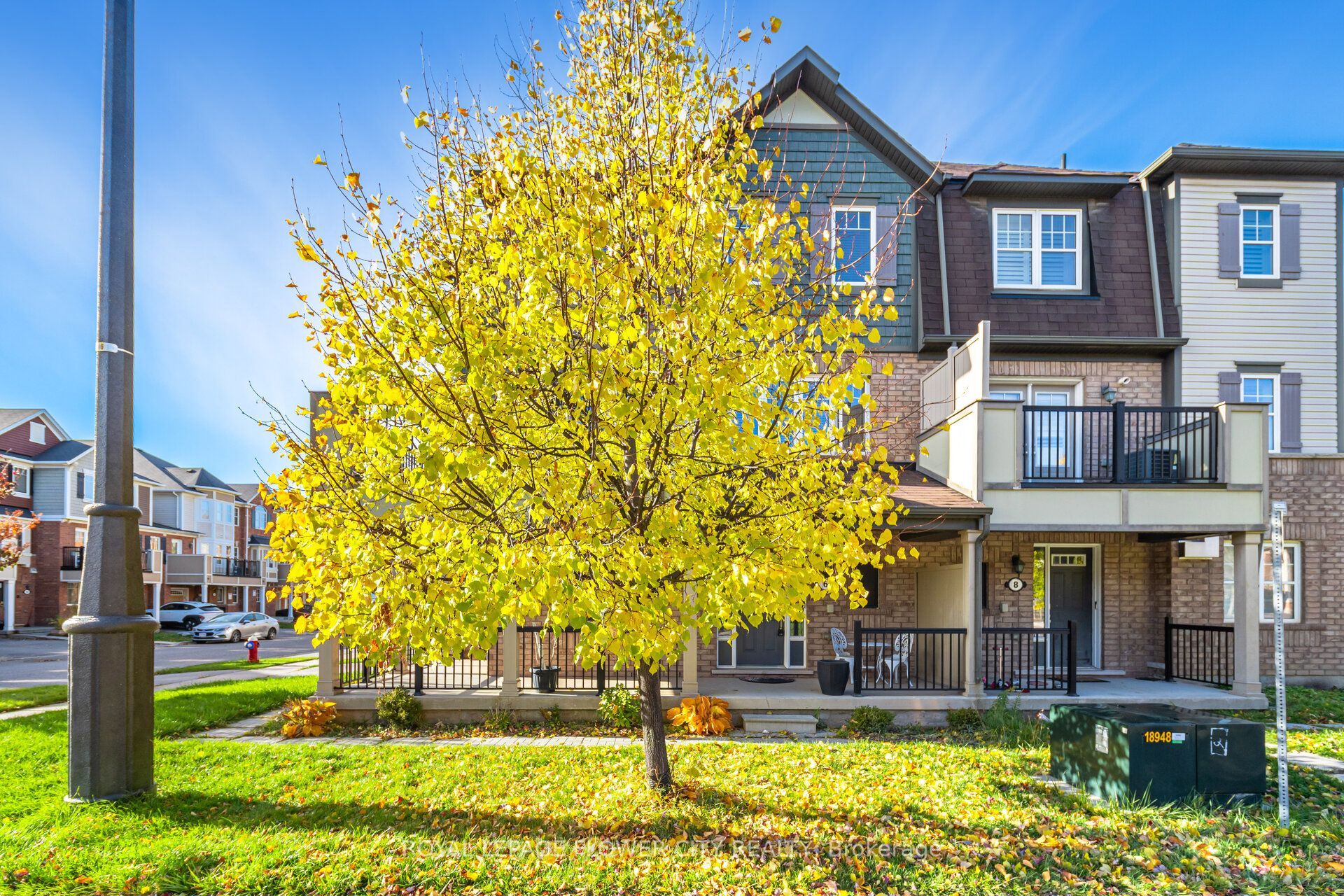 6 Baby Pointe Trail, Brampton, ON L7A 0W1 photo 3