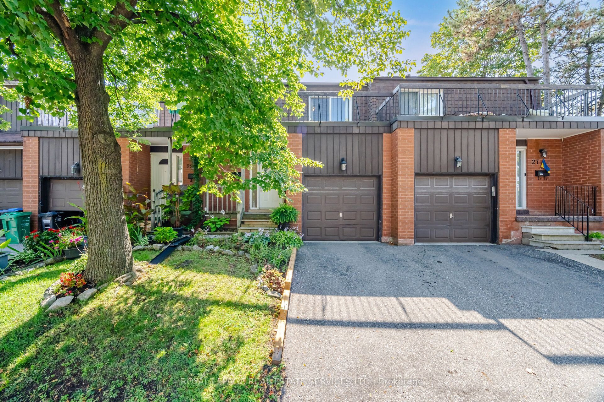 750 Burnhamthorpe Road E 28, Mississauga, ON L4Y 2X3 photo 2