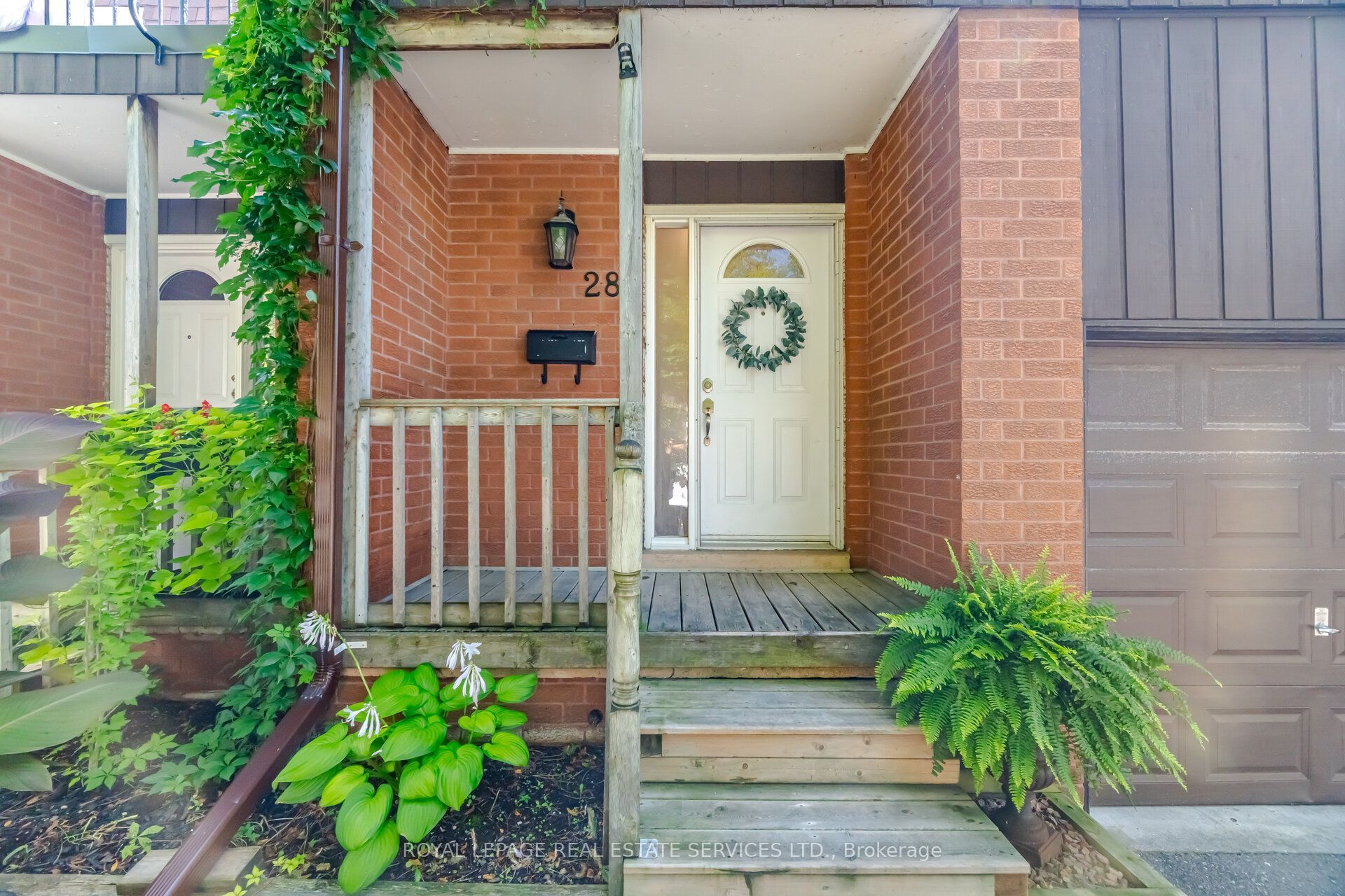 750 Burnhamthorpe Road E 28, Mississauga, ON L4Y 2X3 photo 3