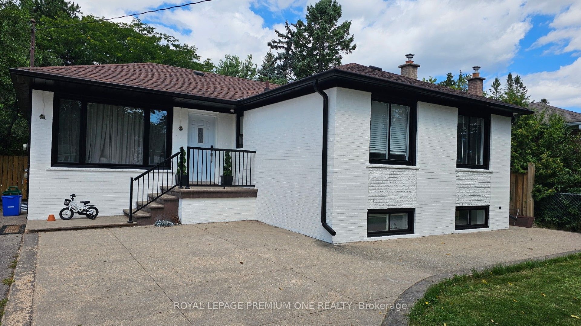 2085 Bridge Road Basement, Oakville, ON L6L 2E8