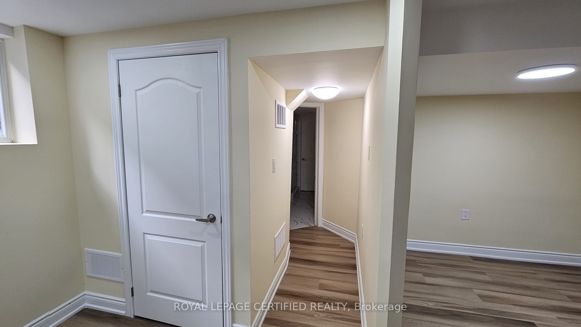 102 Bunchberry Way Basement, Brampton, ON L6R 2E8 photo 3