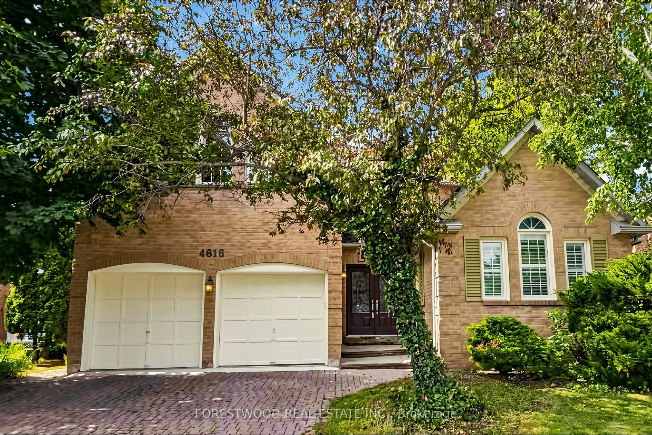 4616 Inverness Boulevard, Mississauga, ON L5M 3L1 photo 2