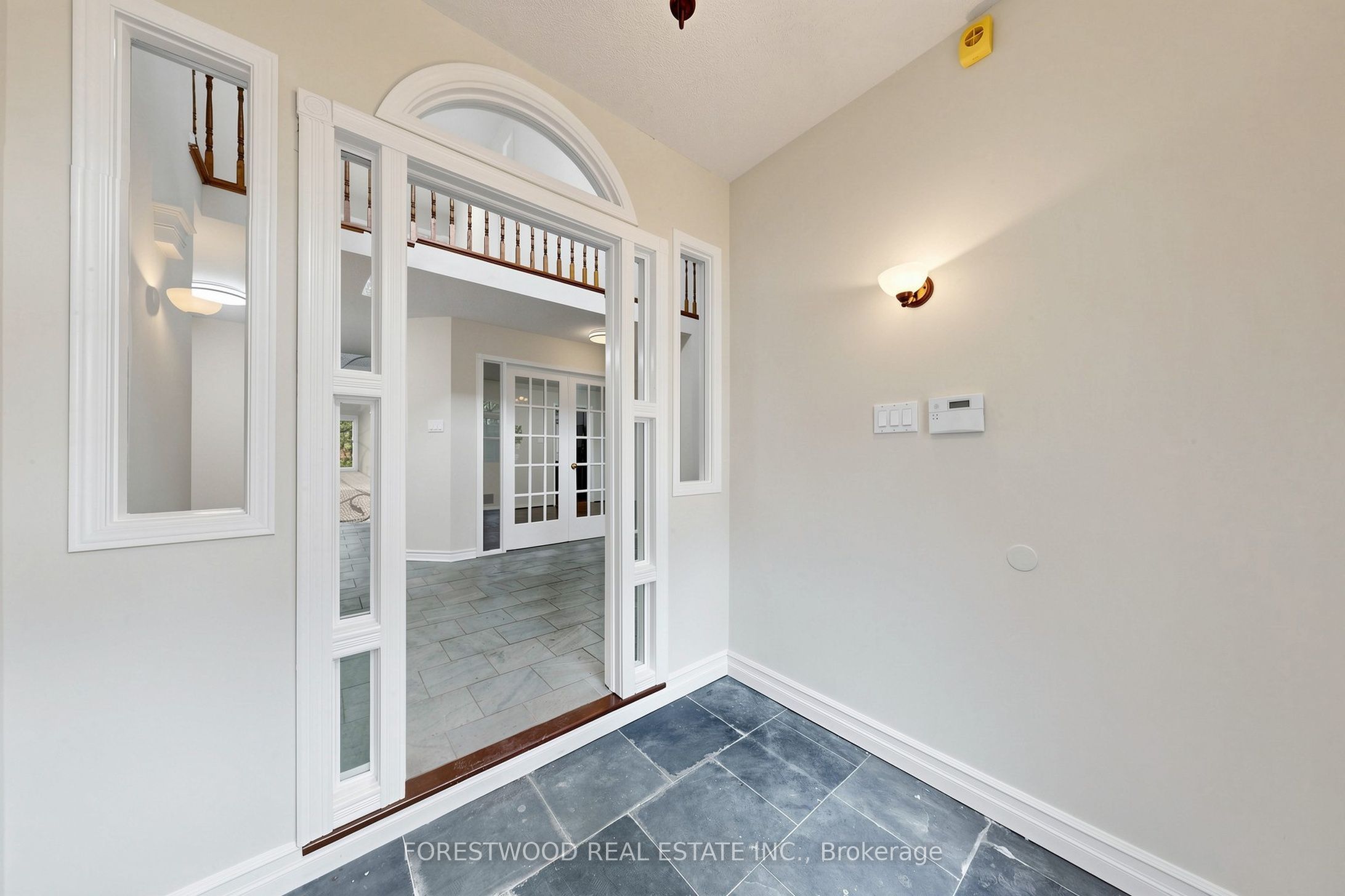 4616 Inverness Boulevard, Mississauga, ON L5M 3L1 photo 5