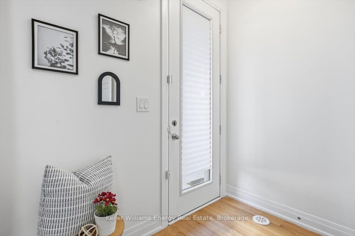721 Lawrence Avenue W 65, Toronto, ON M6A 0C6 photo 5