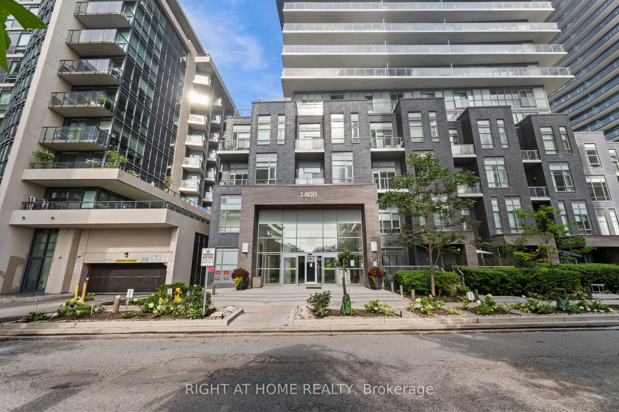 56 Annie Craig Drive 309, Toronto, ON M8V 0C5 photo 2