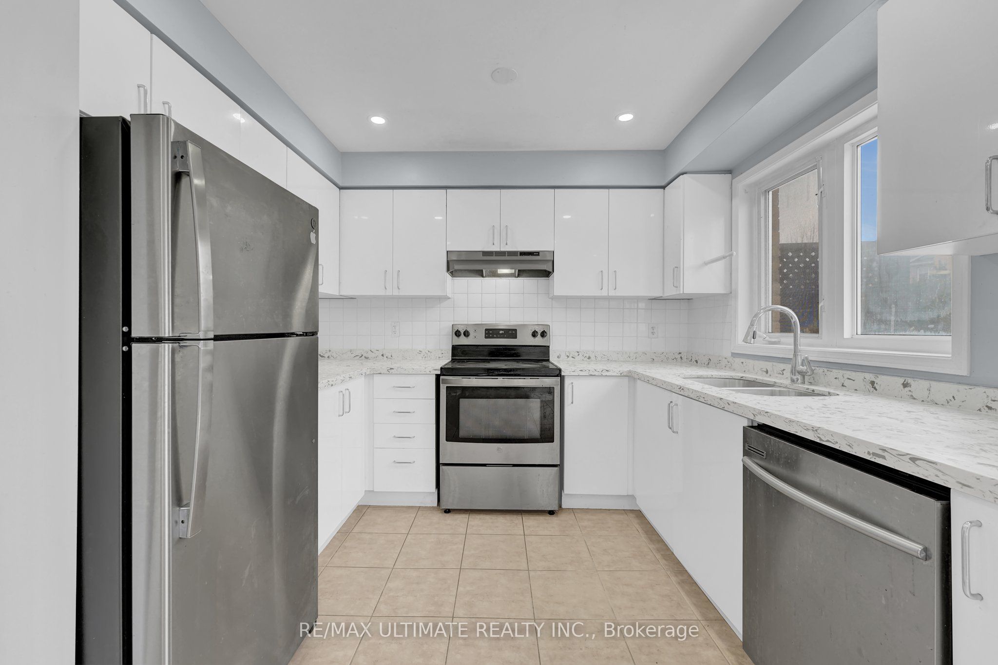 73 Bernard Avenue, Brampton, ON L6Y 5S4 photo 5