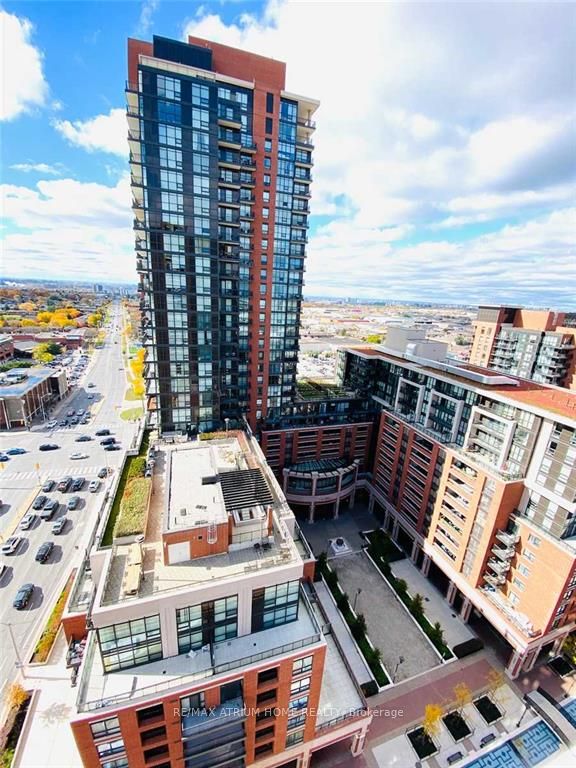 800 Lawrence Avenue W 1818, Toronto, ON M6A 1C3