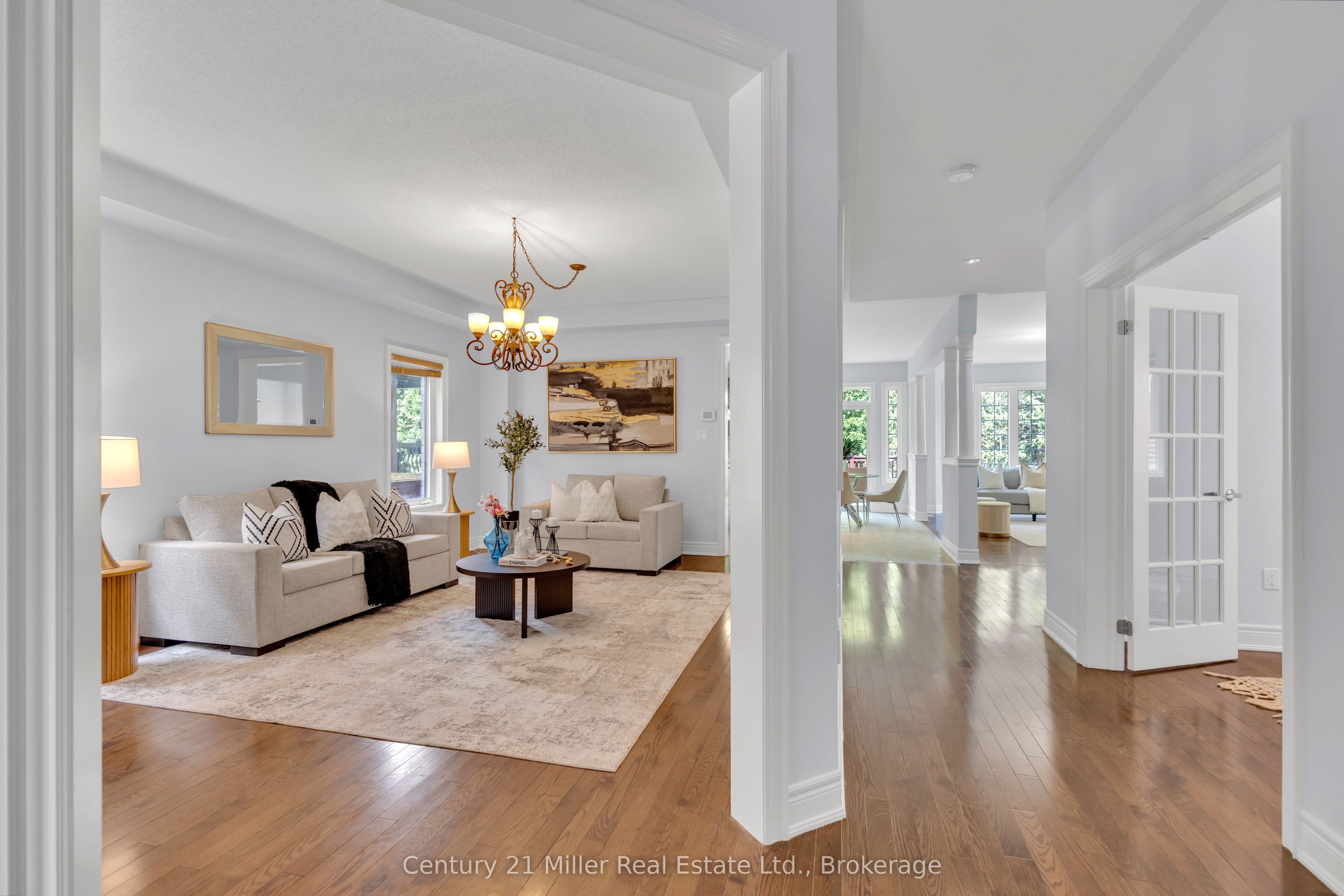2241 Adirondak Trail, Oakville, ON L6M 4W4 photo 5