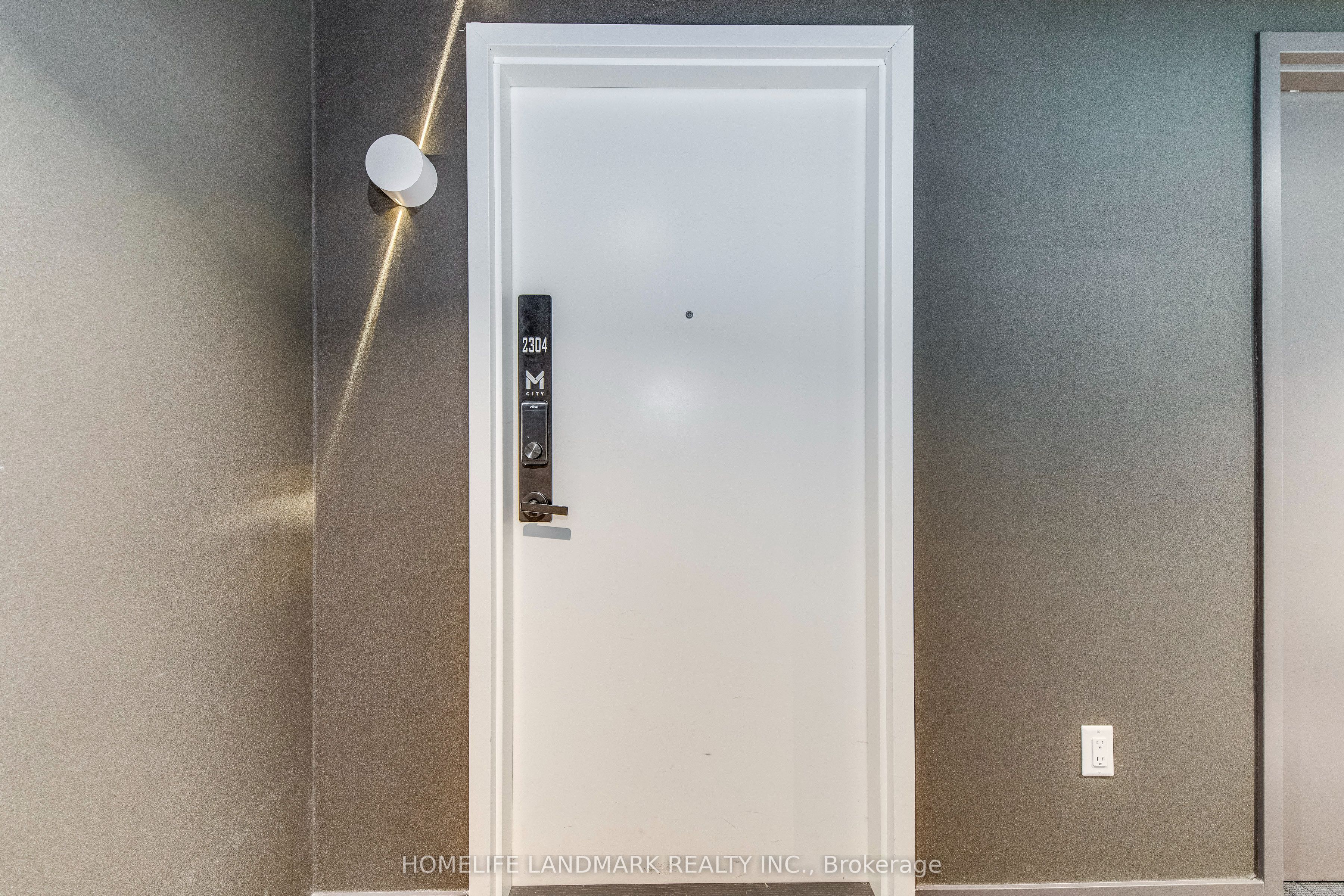 3883 Quartz Road 2304, Mississauga, ON L5B 0M4 photo 4