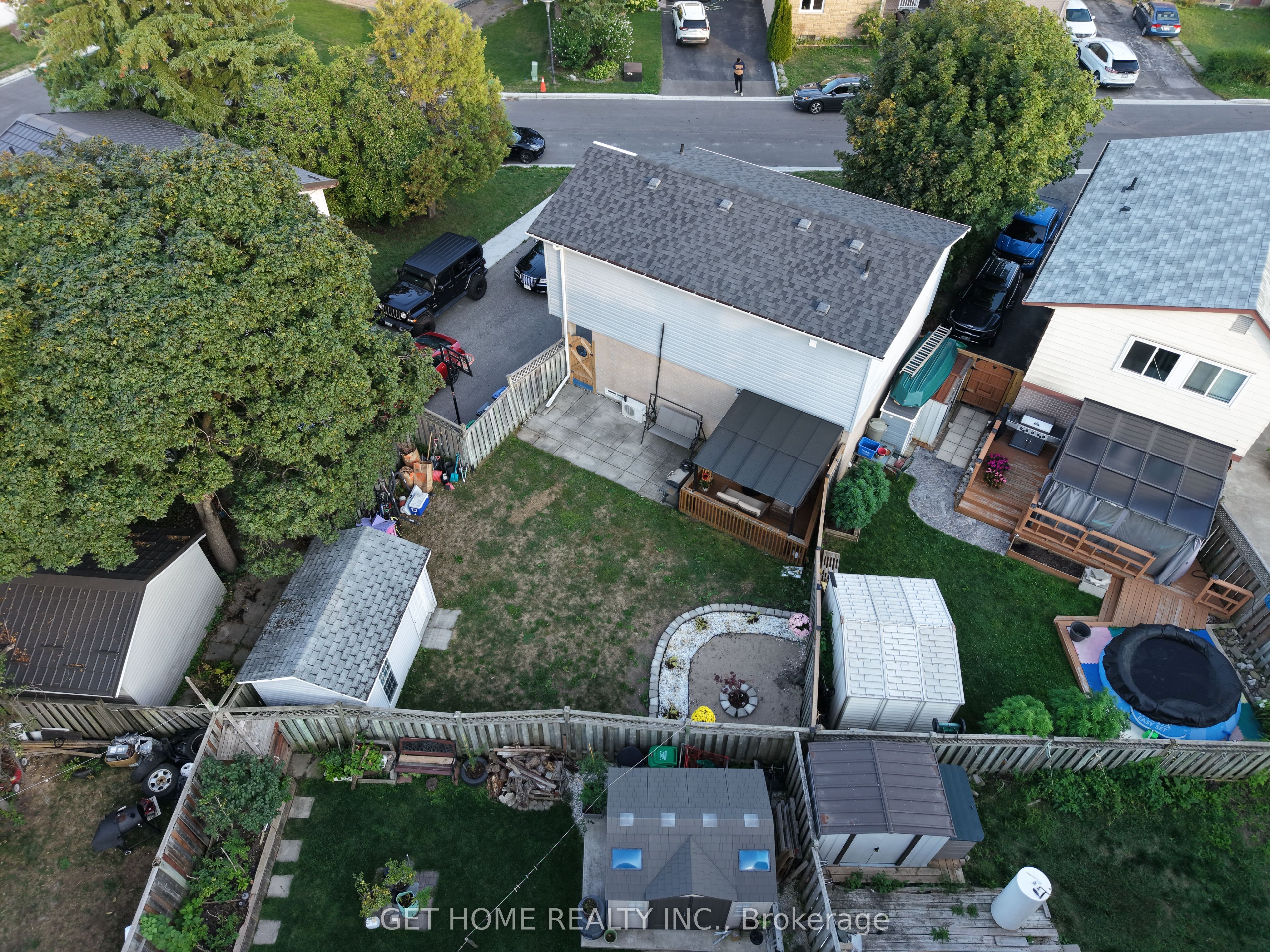 5 Huronia Court, Brampton, ON L6S 2C7 photo 2