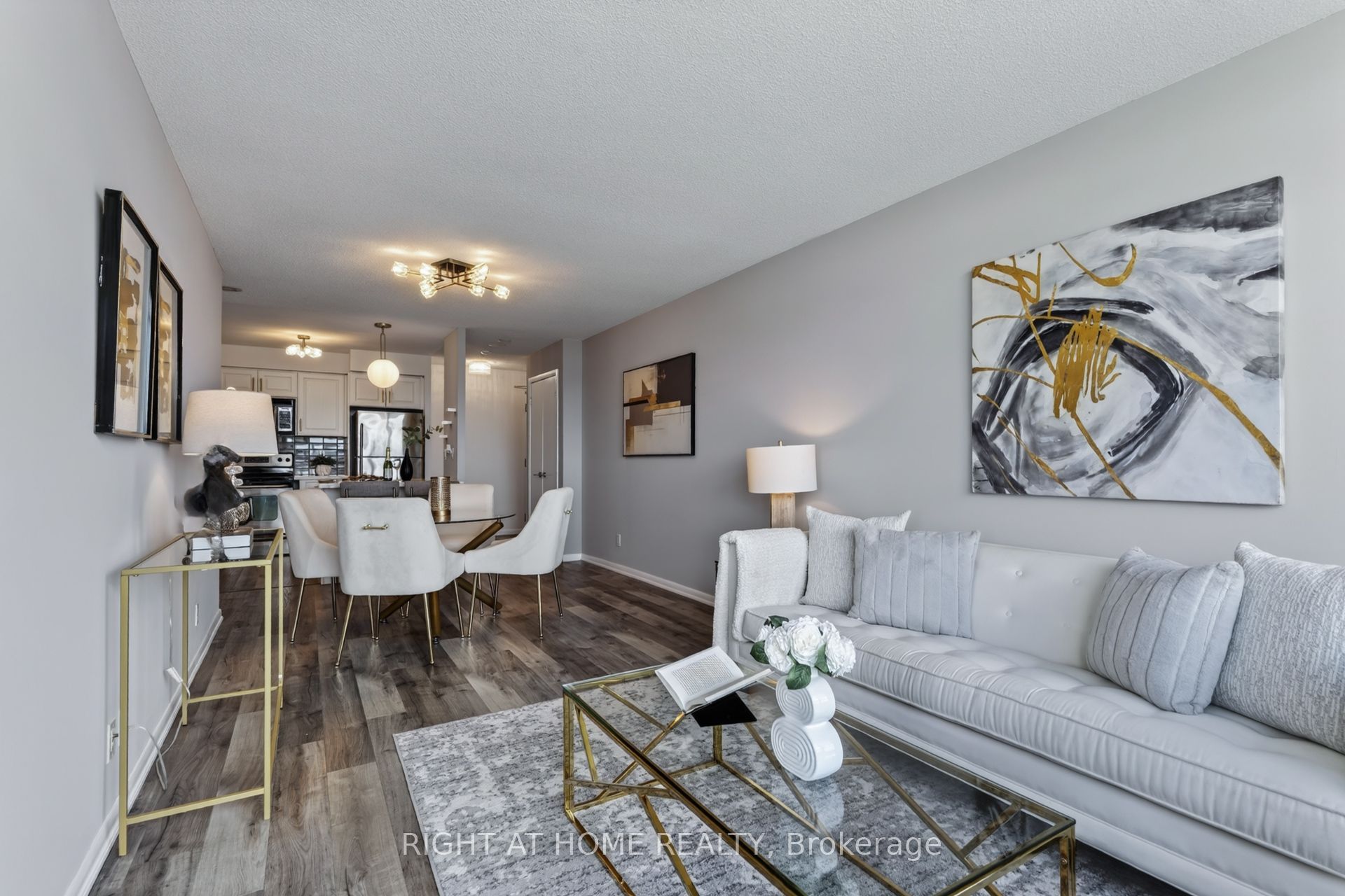185 Legion Road N 1417, Toronto, ON M8Y 0A1