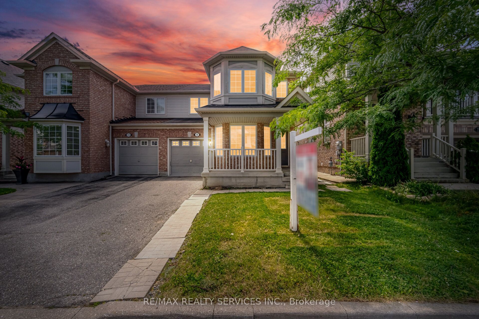 9 Ollie Avenue, Brampton, ON L6X 0M8