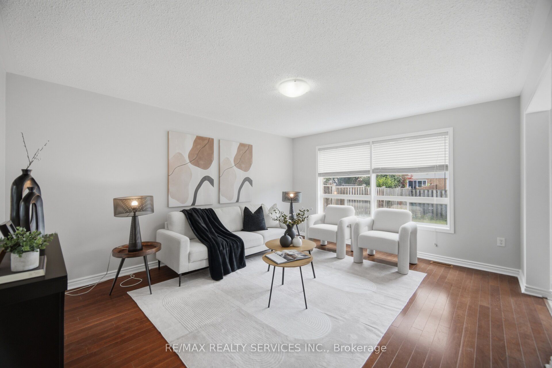 9 Ollie Avenue, Brampton, ON L6X 0M8 photo 3
