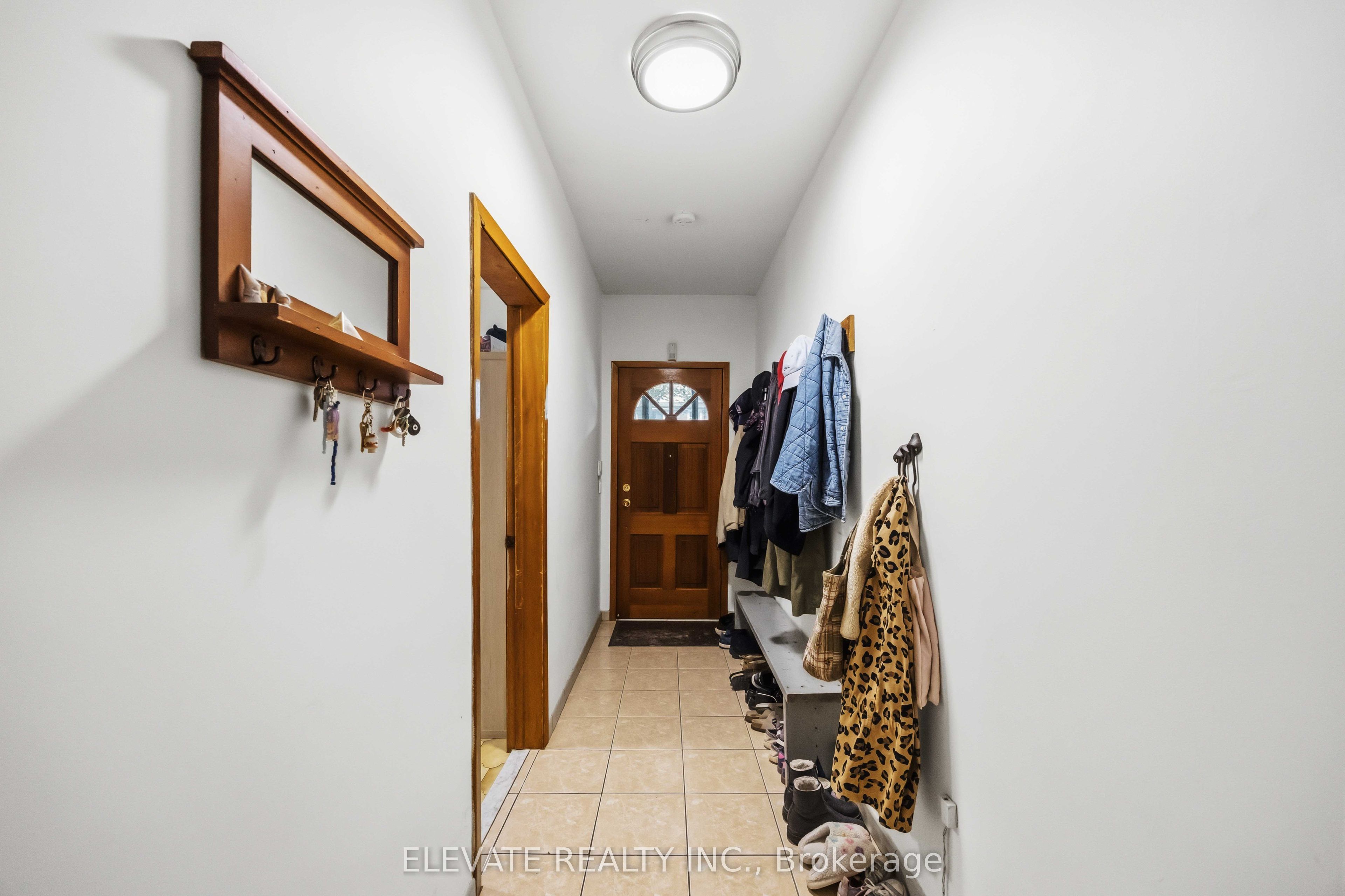 236 Symington Avenue, Toronto, ON M6P 3W6 photo 2