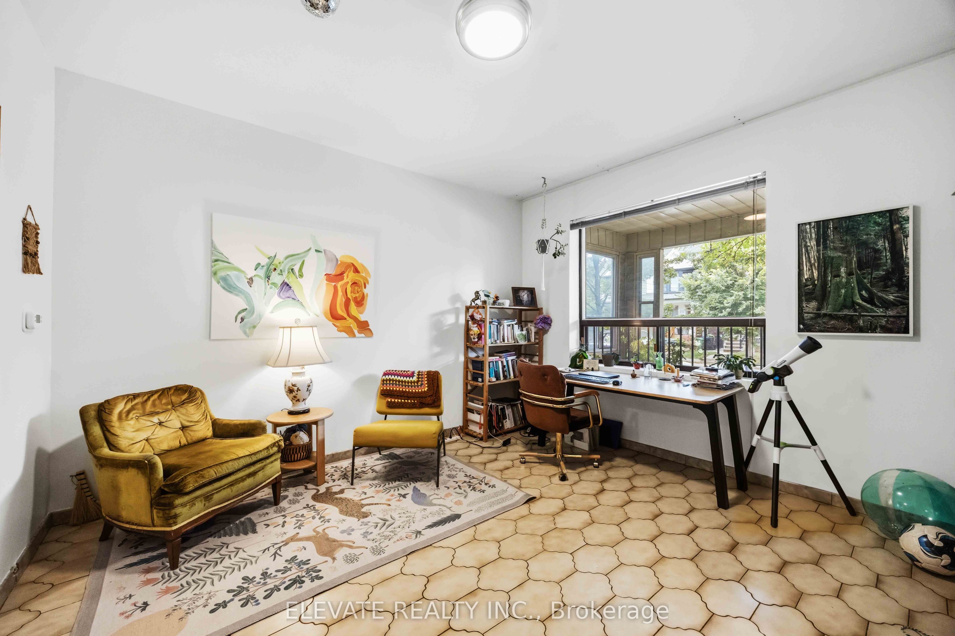 236 Symington Avenue, Toronto, ON M6P 3W6 photo 3