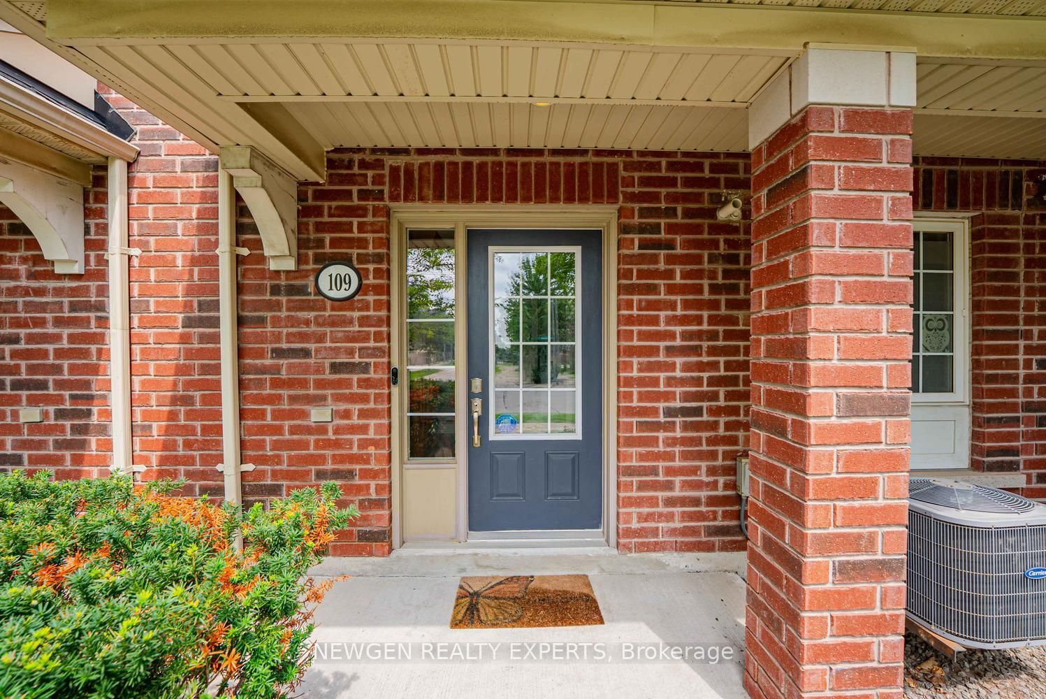 109 Georgian Drive 21, Oakville, ON L6H 0E7 photo 3
