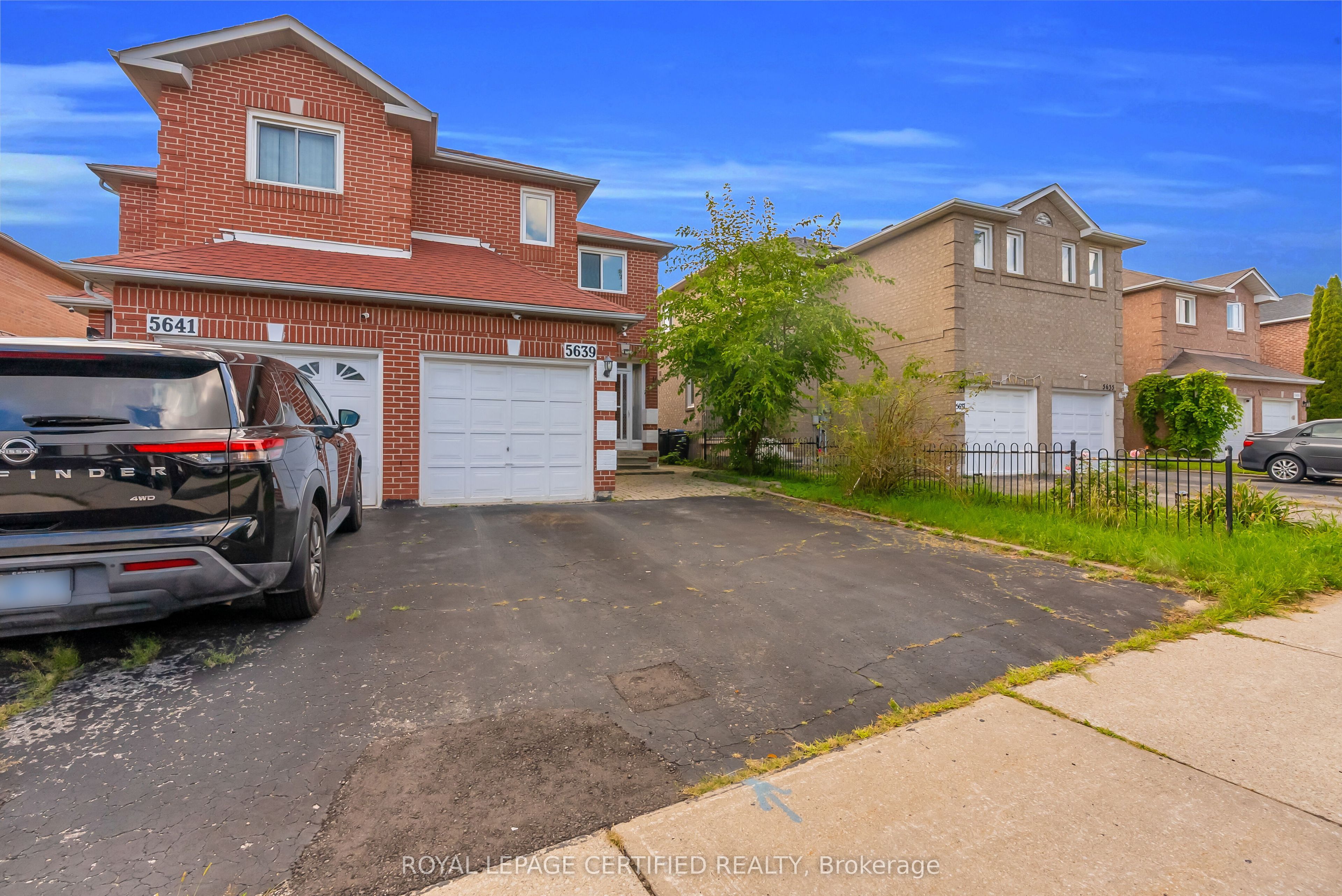 5639 Whistler Crescent, Mississauga, ON L4Z 3R7 photo 3
